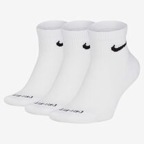 Nike Everyday Plus Cushioned