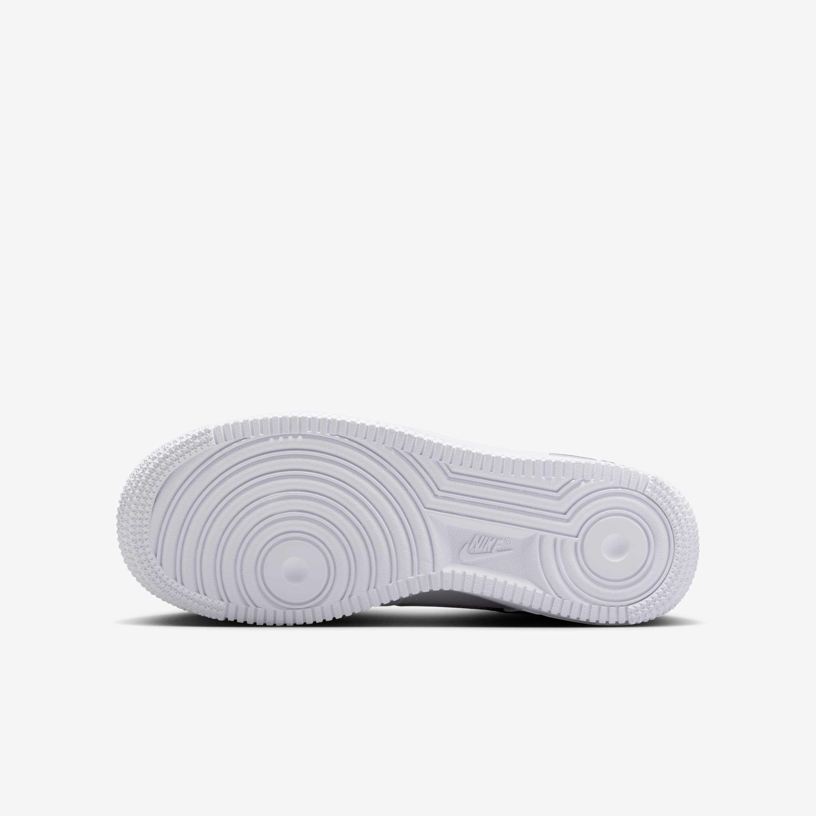 نايكي اير فورس 1 اليفيت image number 1