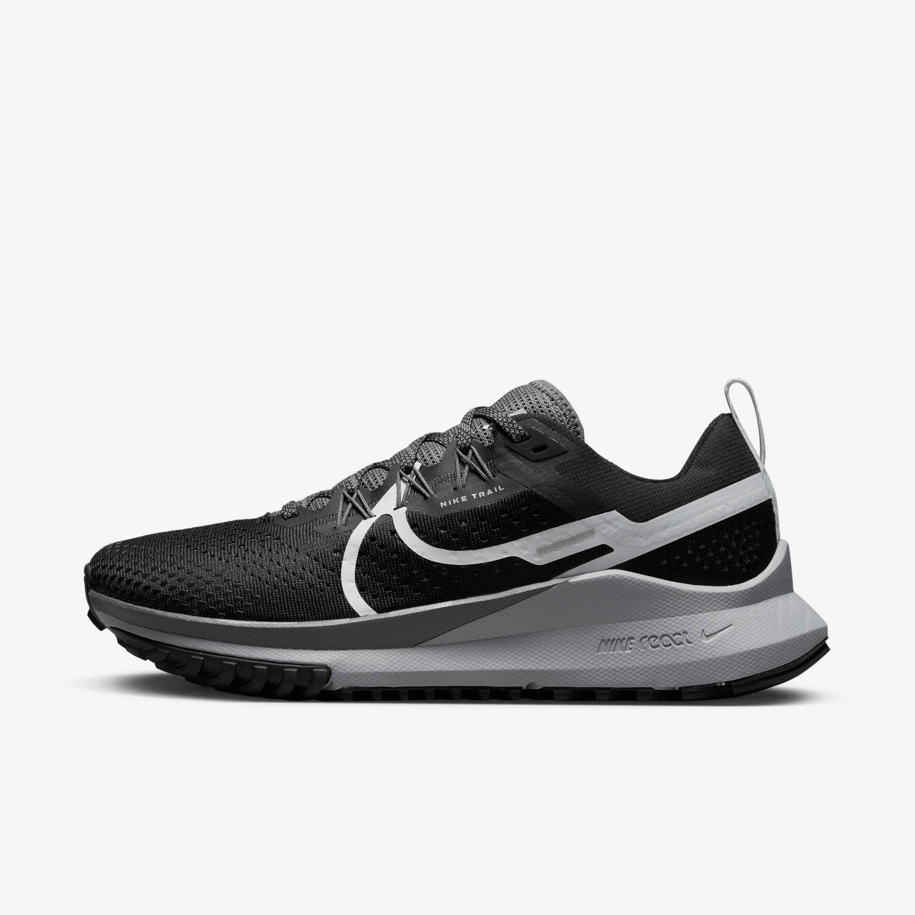 Nike Pegasus Trail 4 image number 0