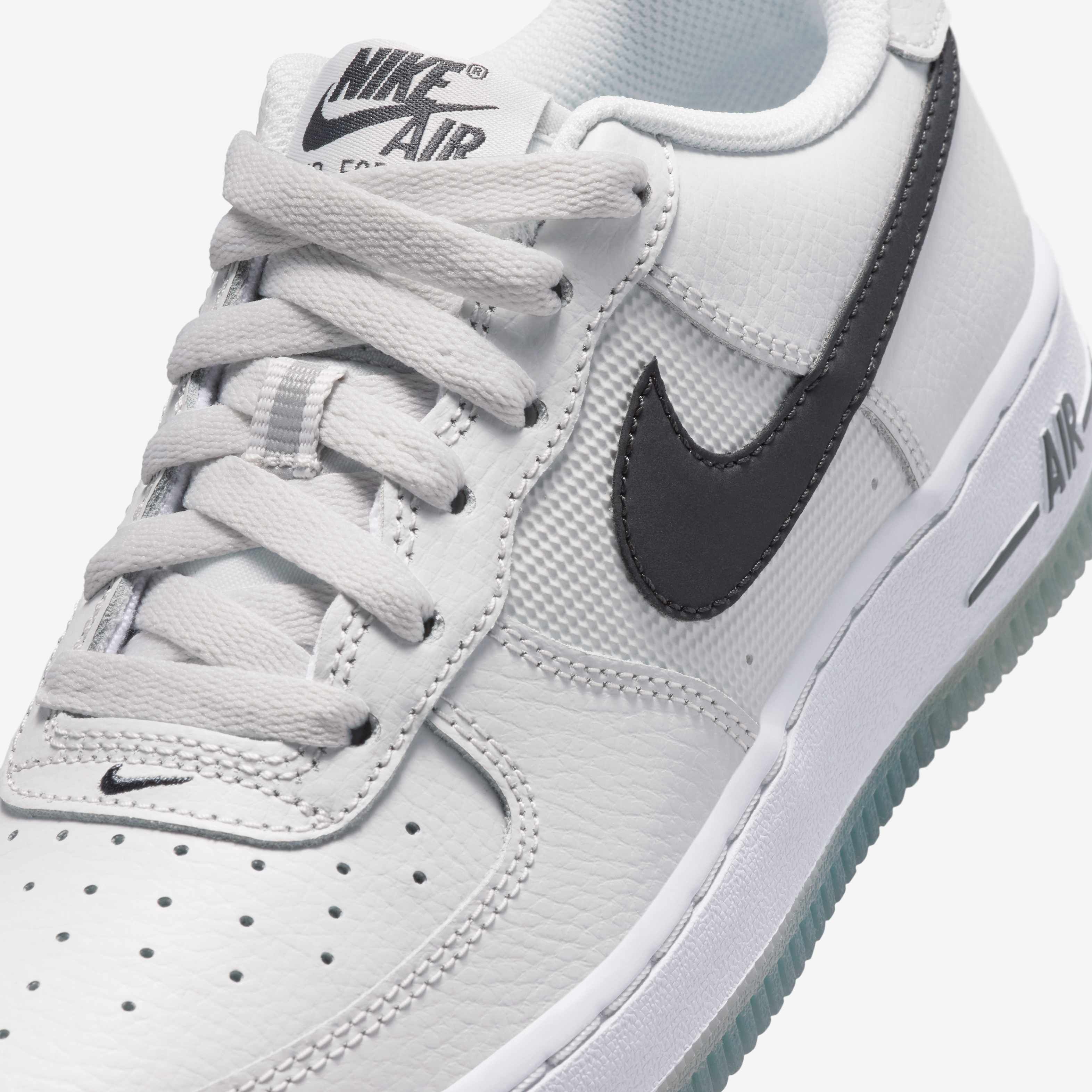 Nike Air Force 1 image number 6