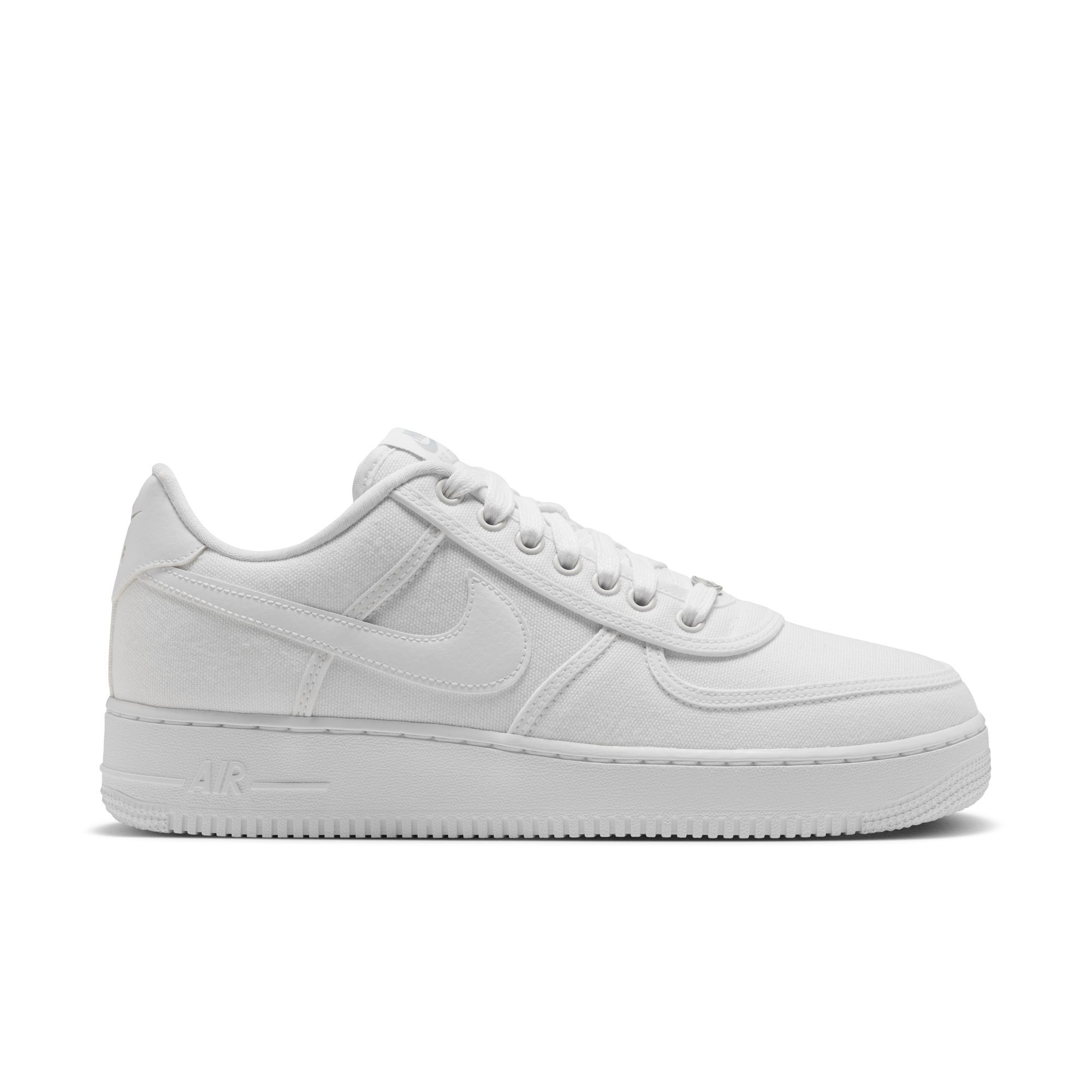 Nike Air Force 1 '07 LV8 image number 2