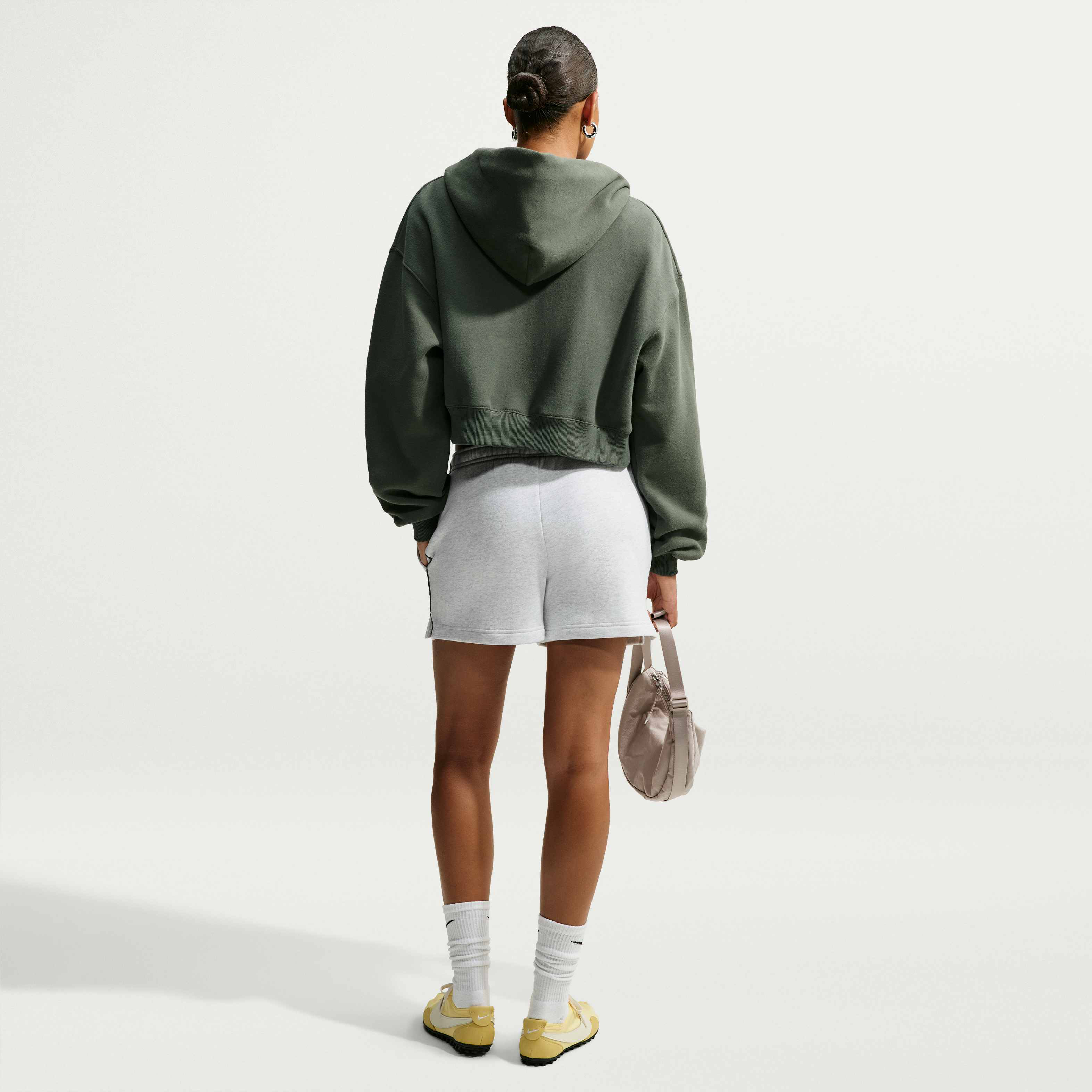 Nike Studio Fleece Medium Weight image number 4