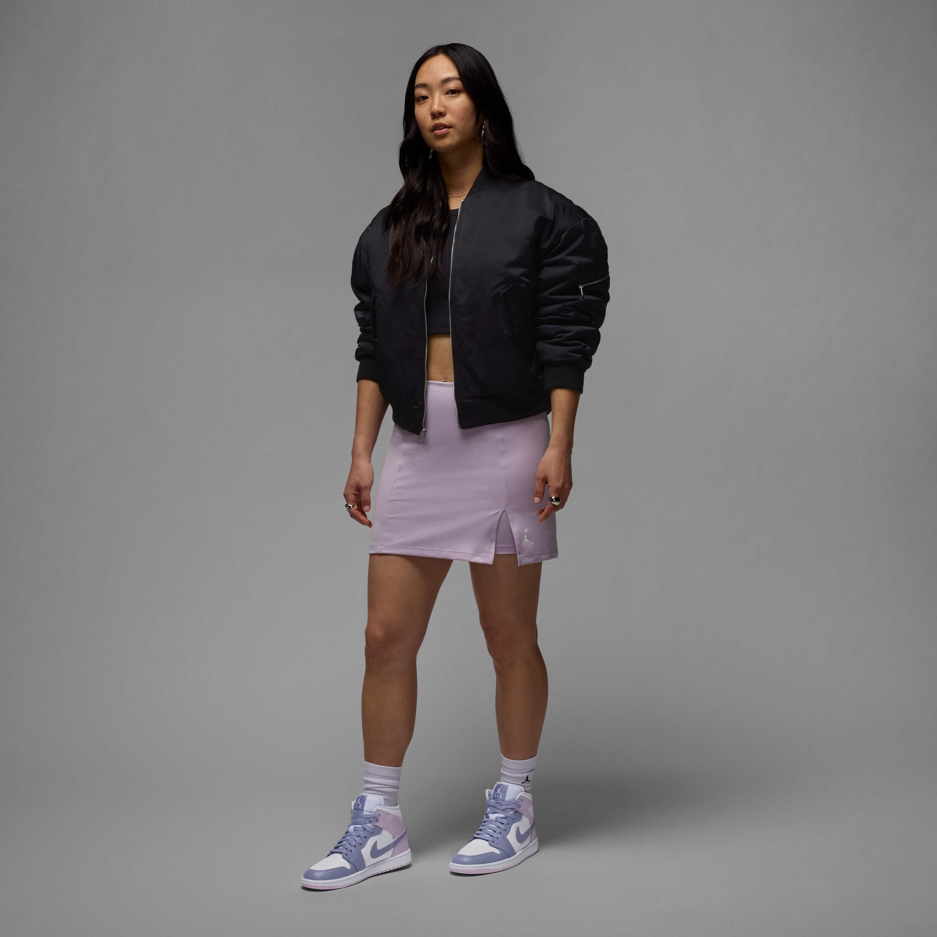 Air Jordan 1 Mid image number 8