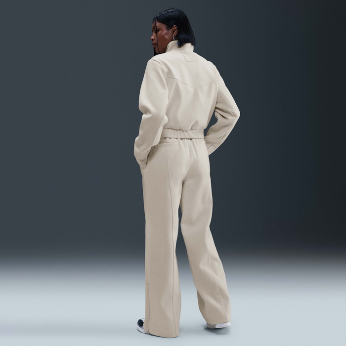 نايكي سبورتسوير image number 3 نايكي سبورتسوير image number 3