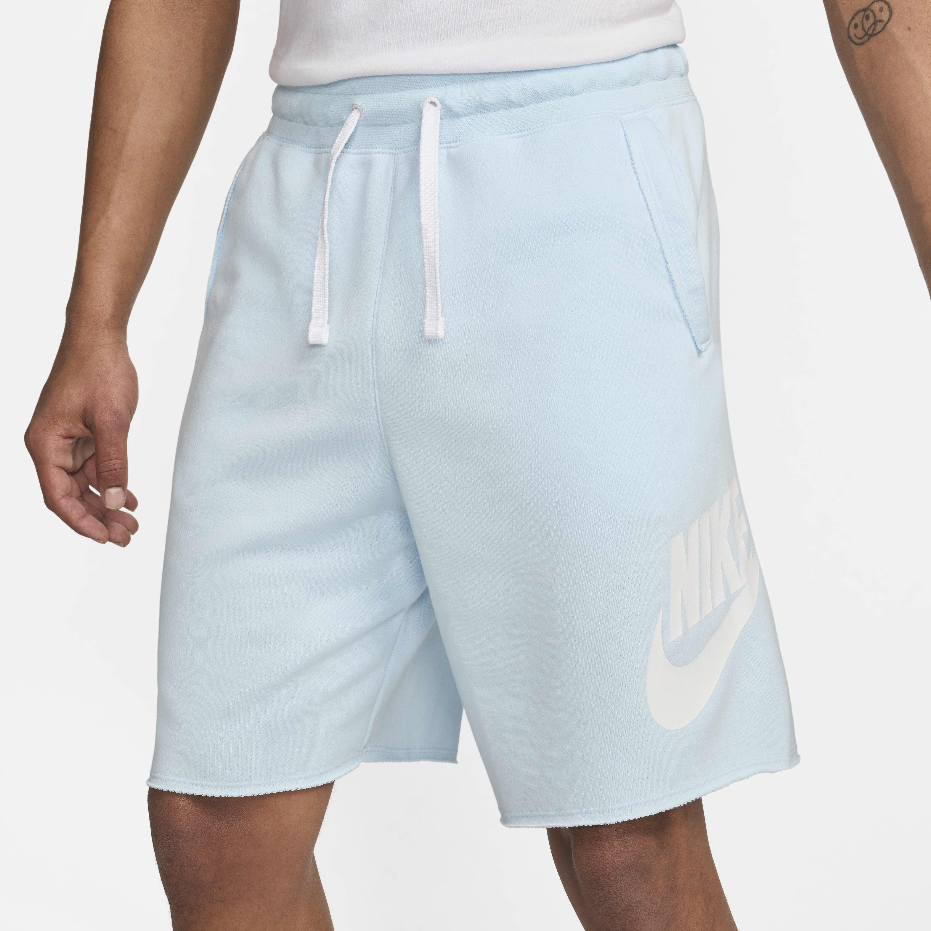 Nike Club Alumni image number 1