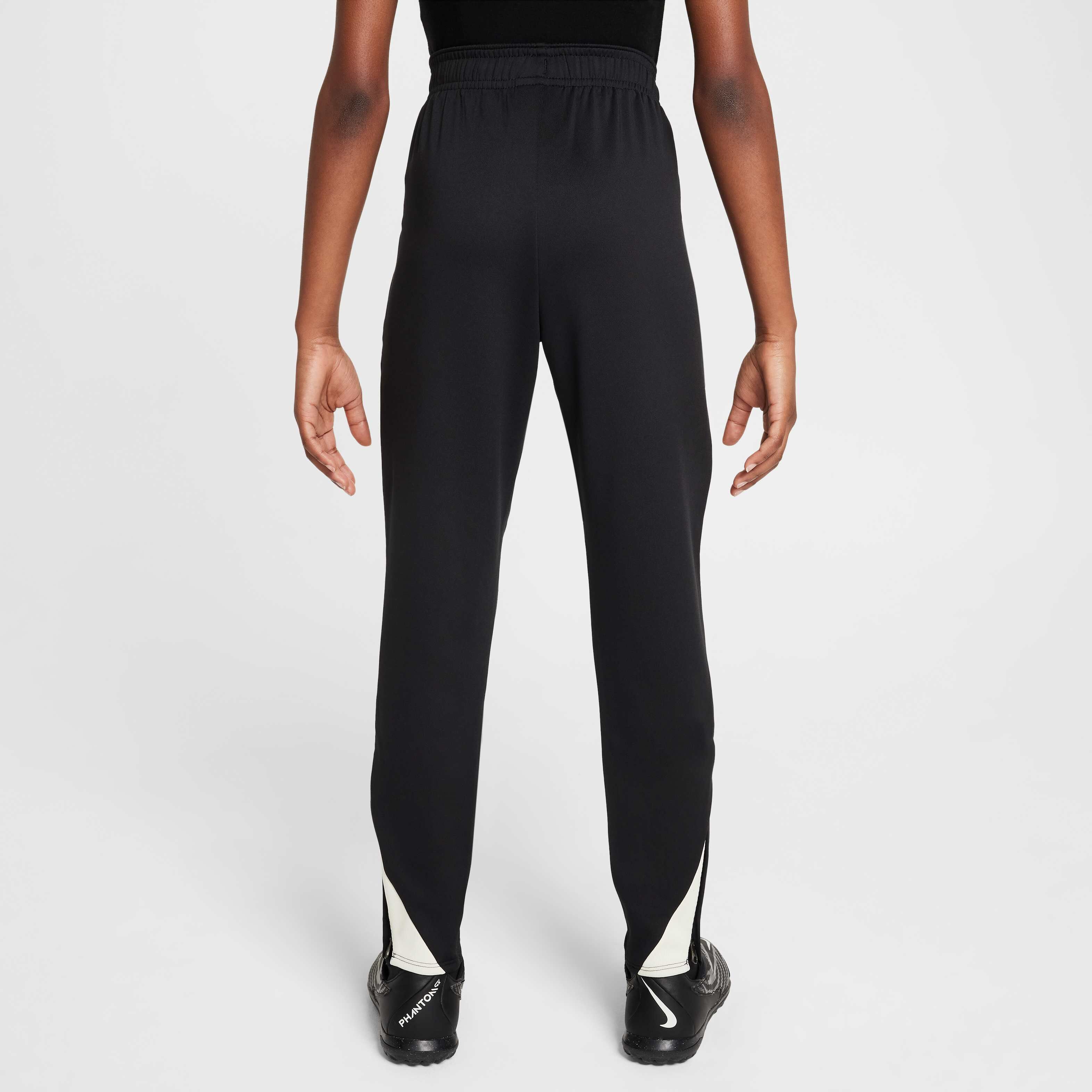 ليفربول سترايك سبيشال اديشن image number 1