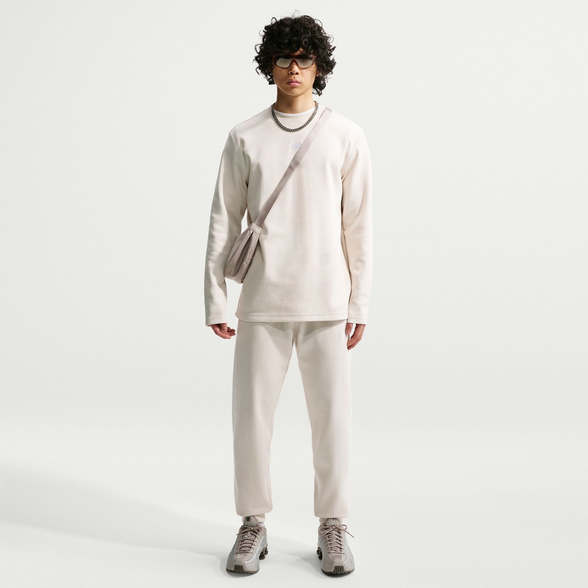Nike Sportswear Club image number 0
