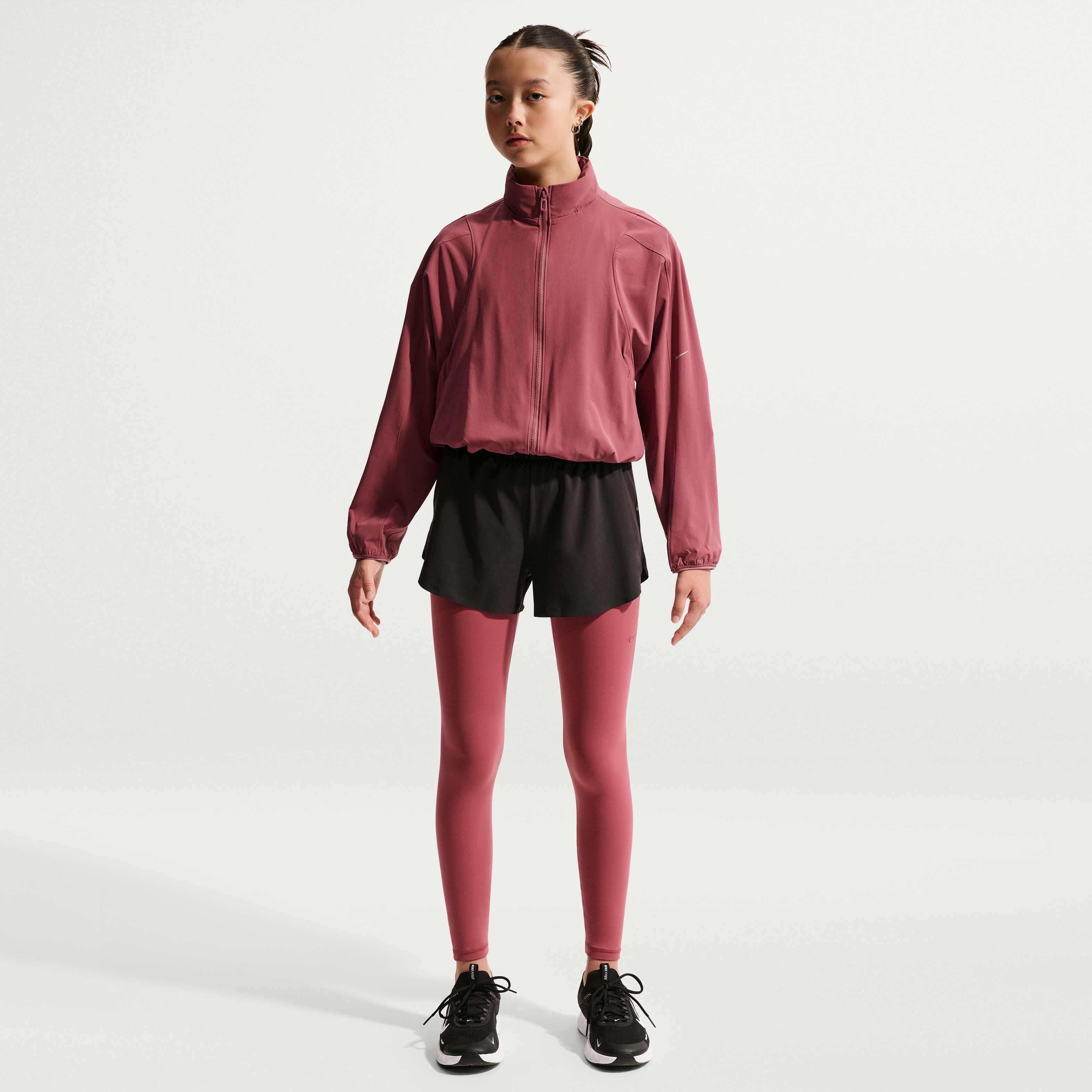 Nike MAVN image number 3