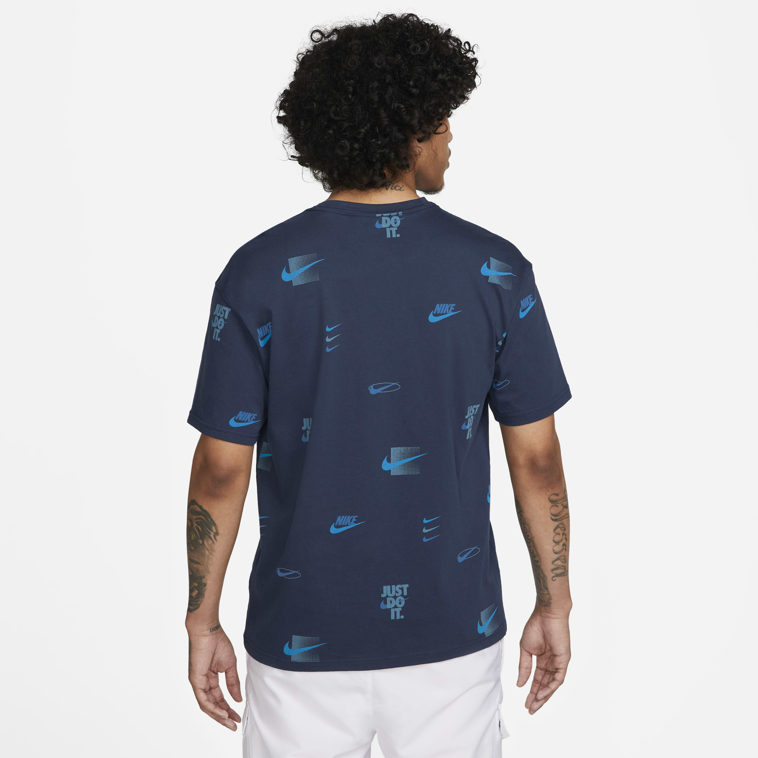 Nike Sportswear image number 1