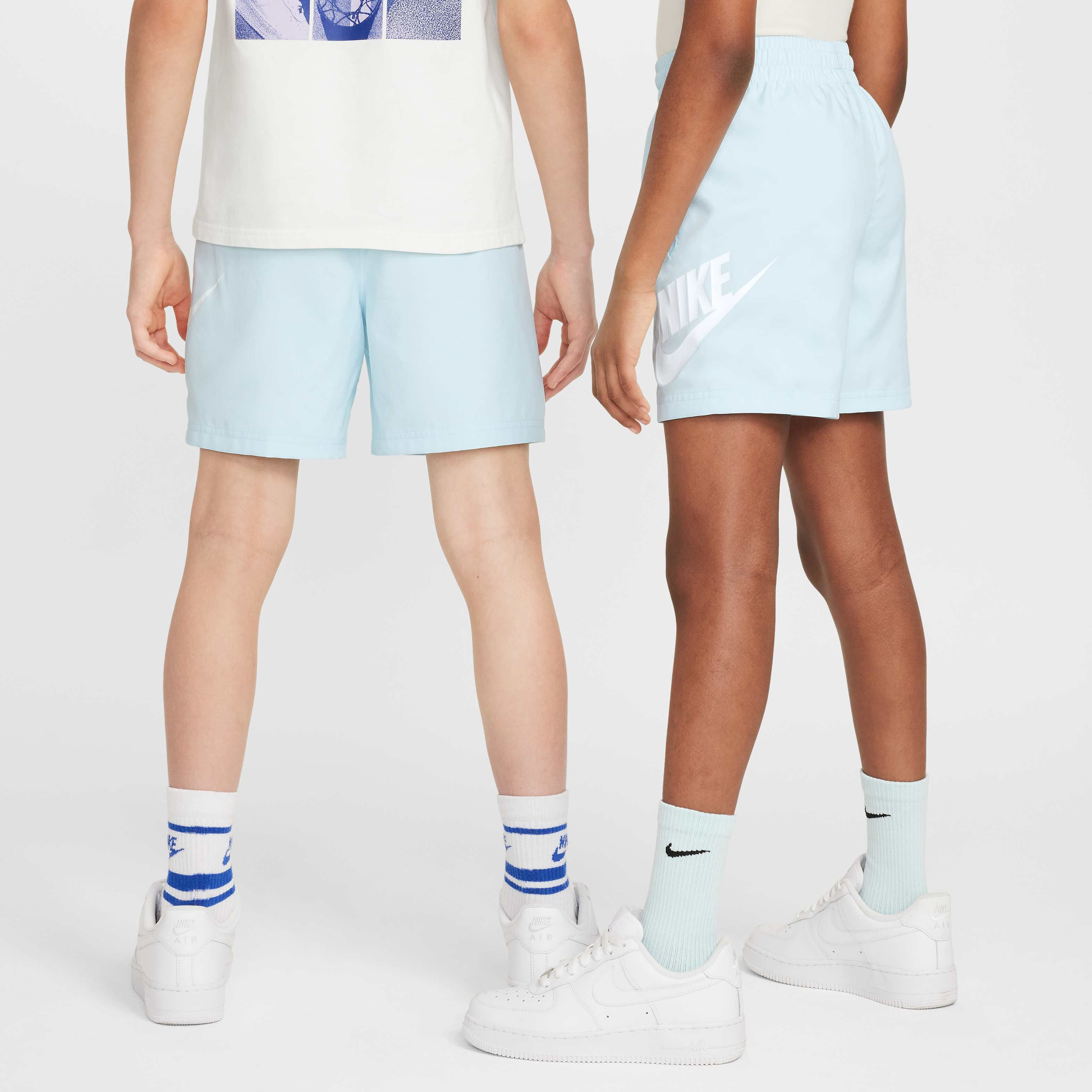 نايكي سبورتسوير كلوب image number 1