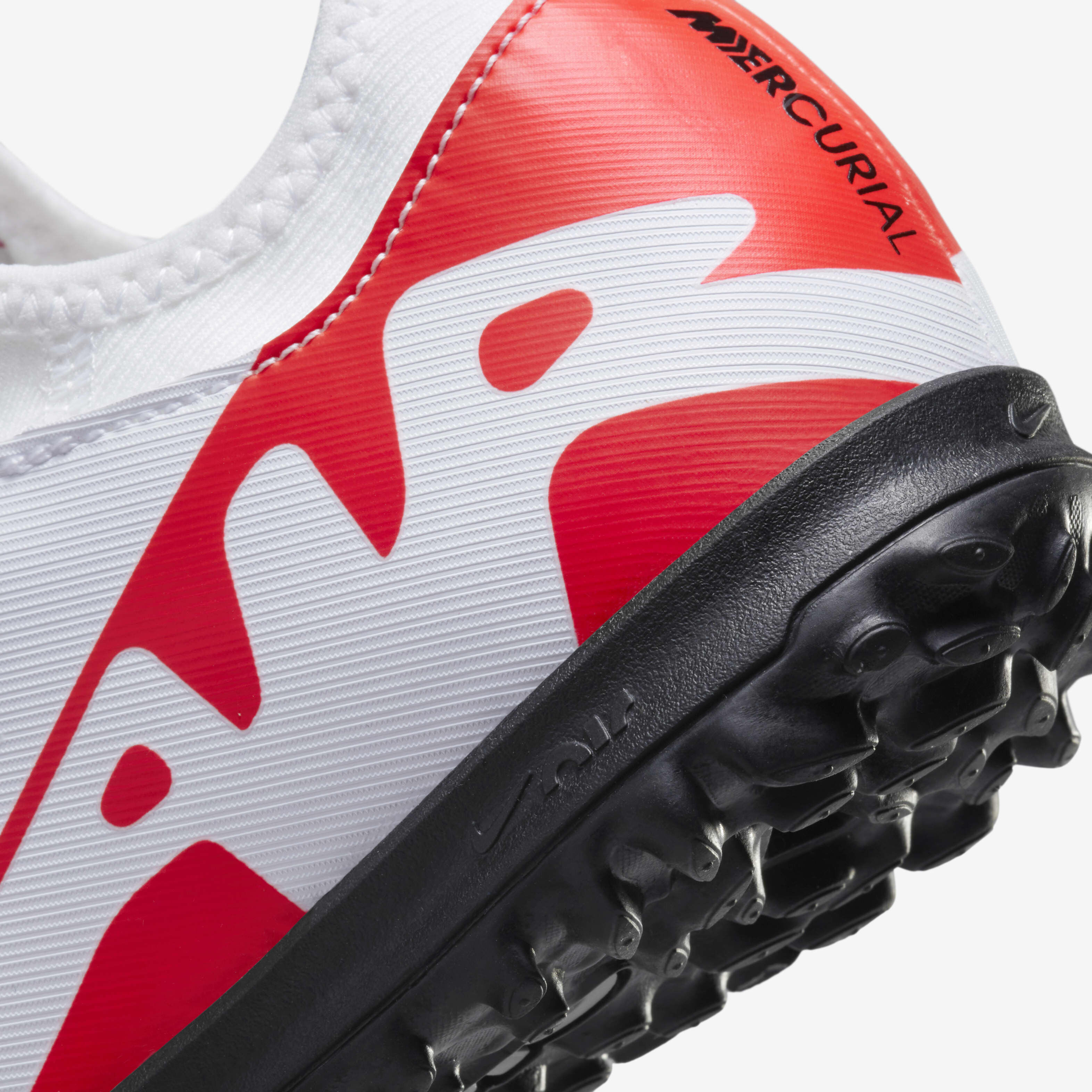 Nike Jr. Mercurial Vapor 15 Academy image number 7