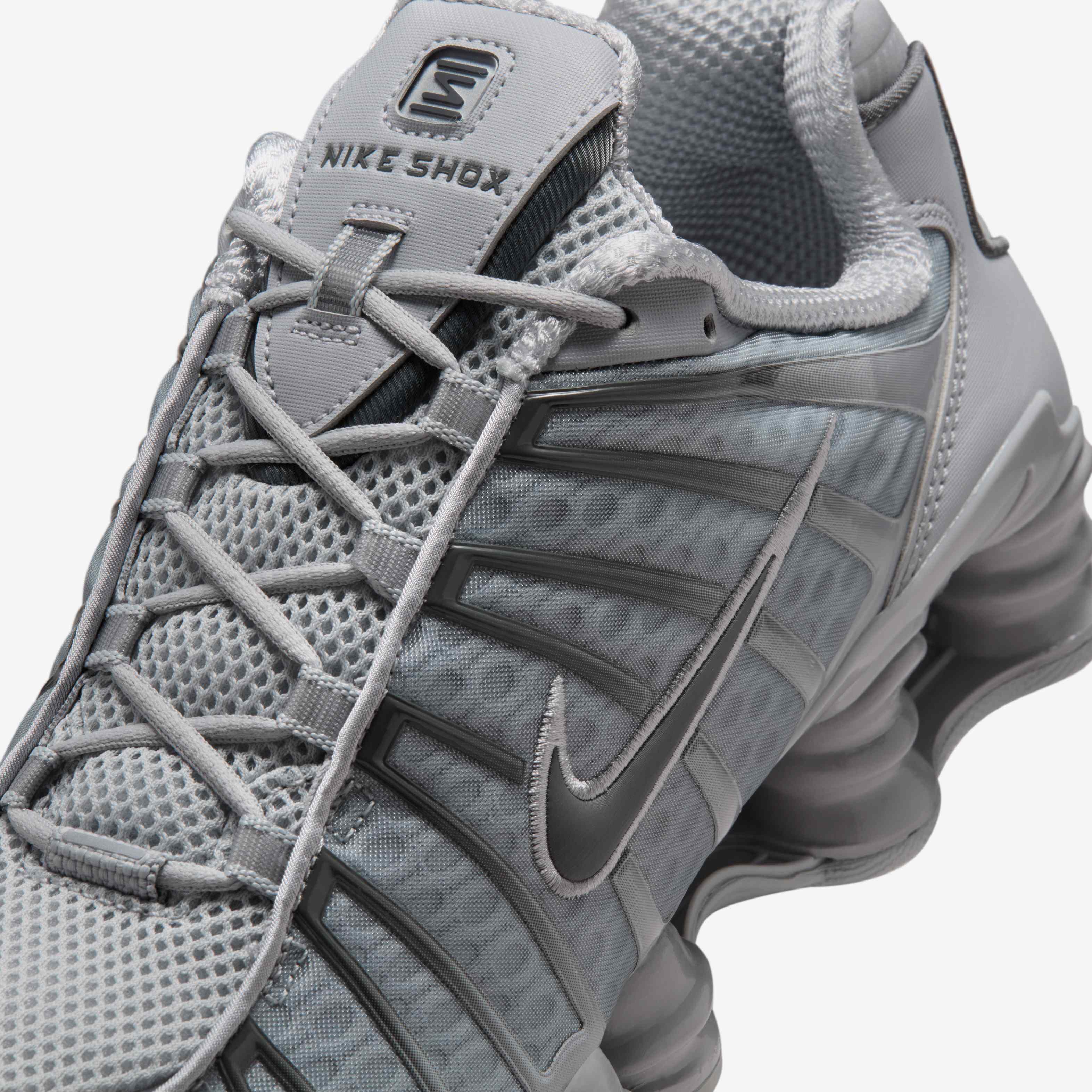 Nike Shox TL image number 6