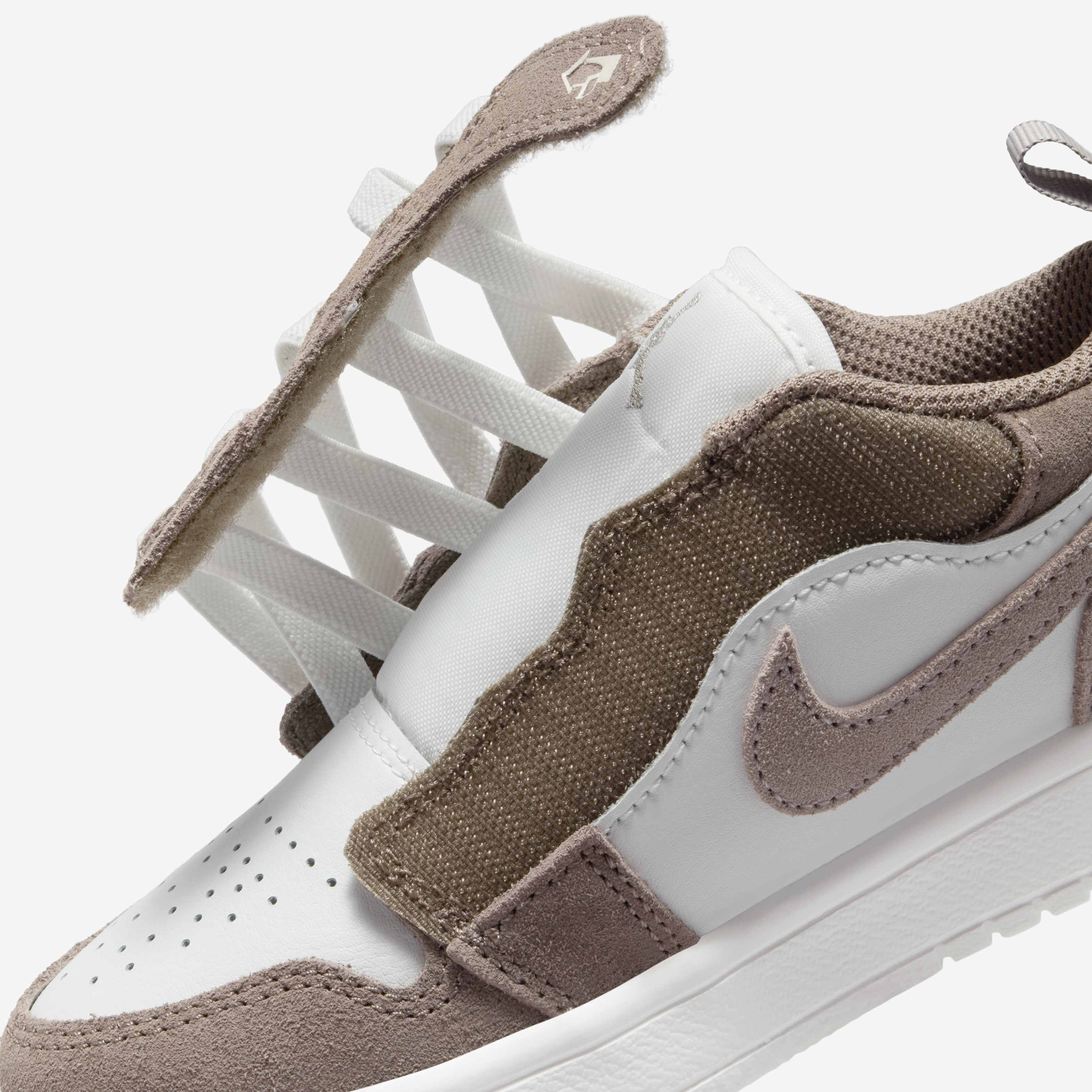 جوردن 1 لو الت image number 8