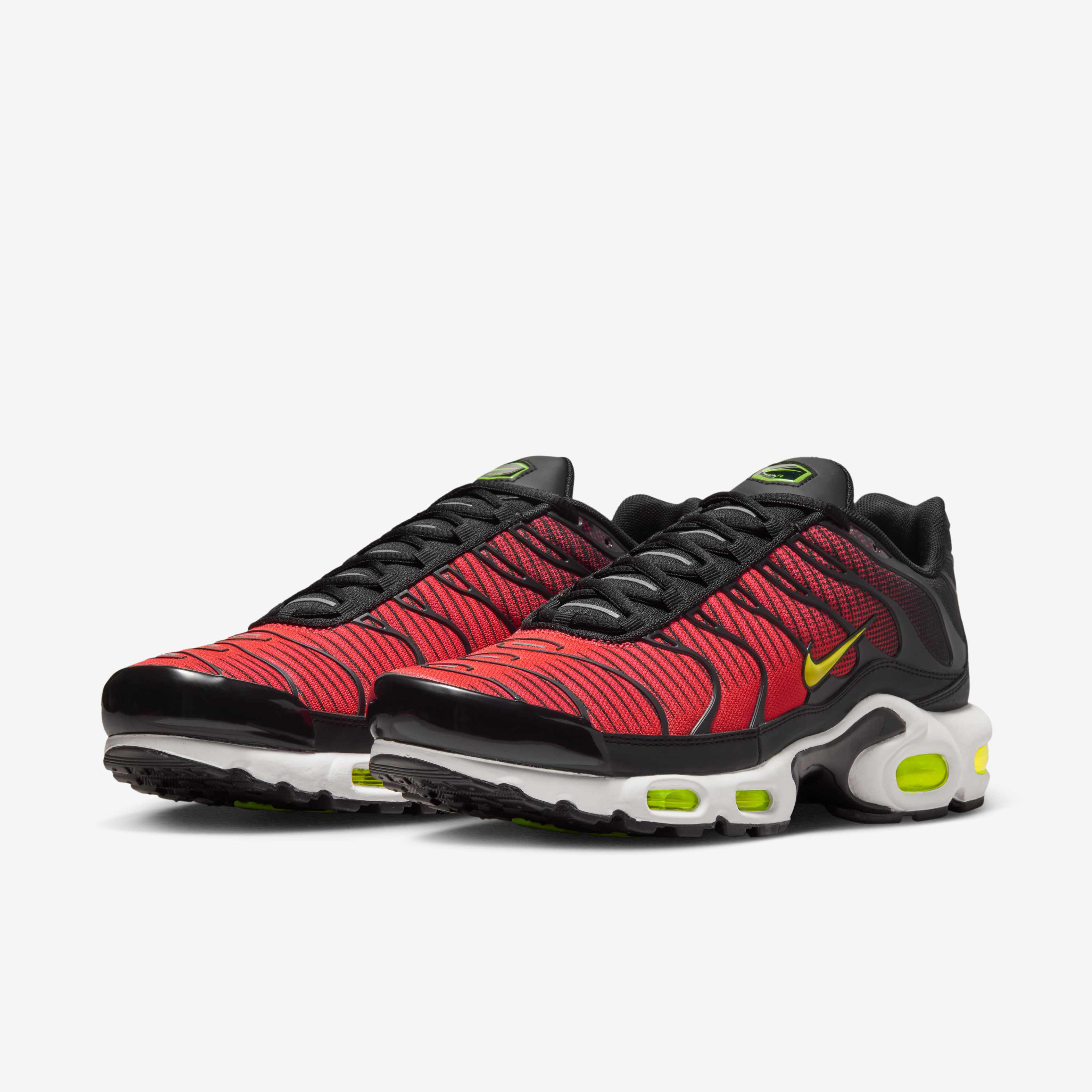 Nike Air Max Plus image number 4