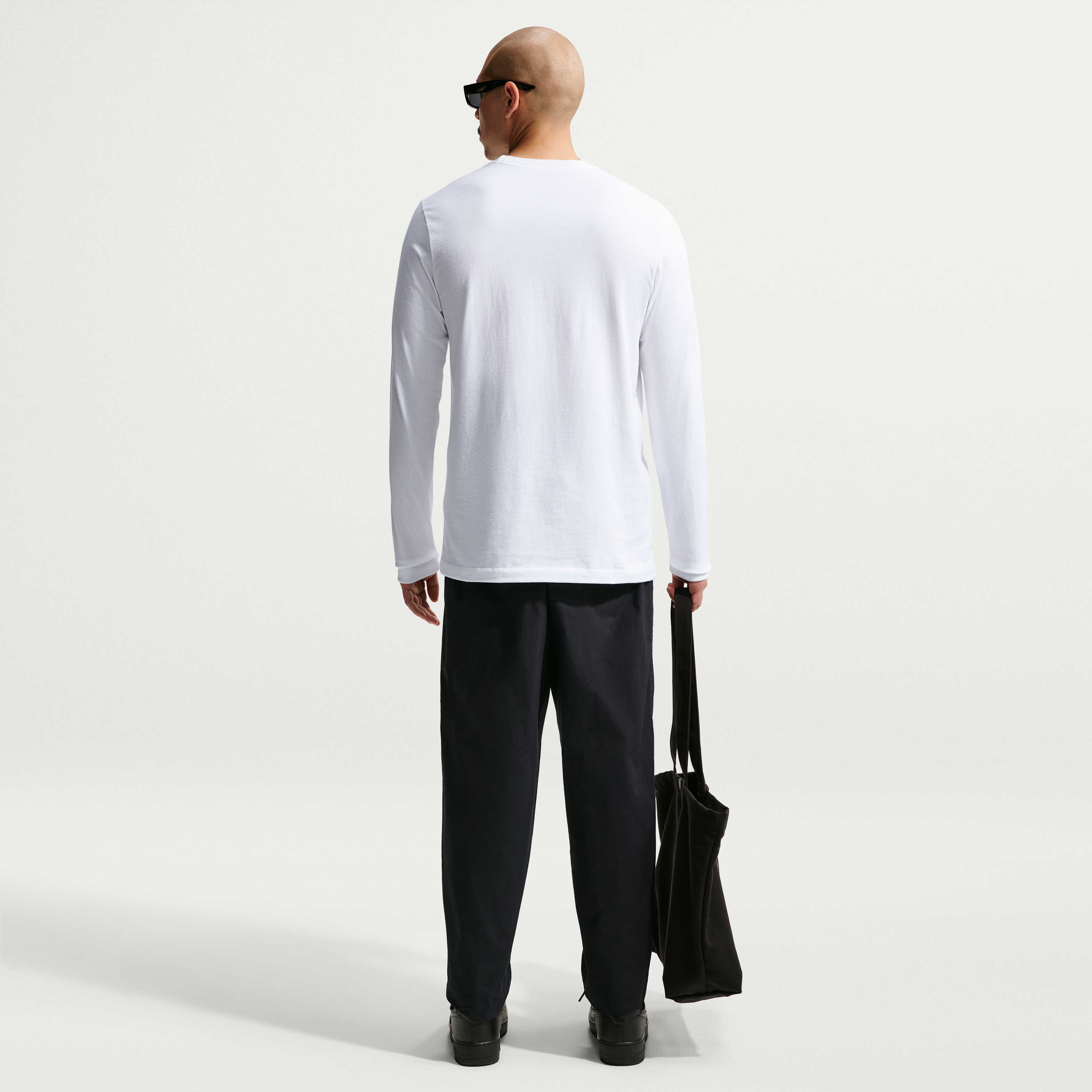 Nike Club image number 4