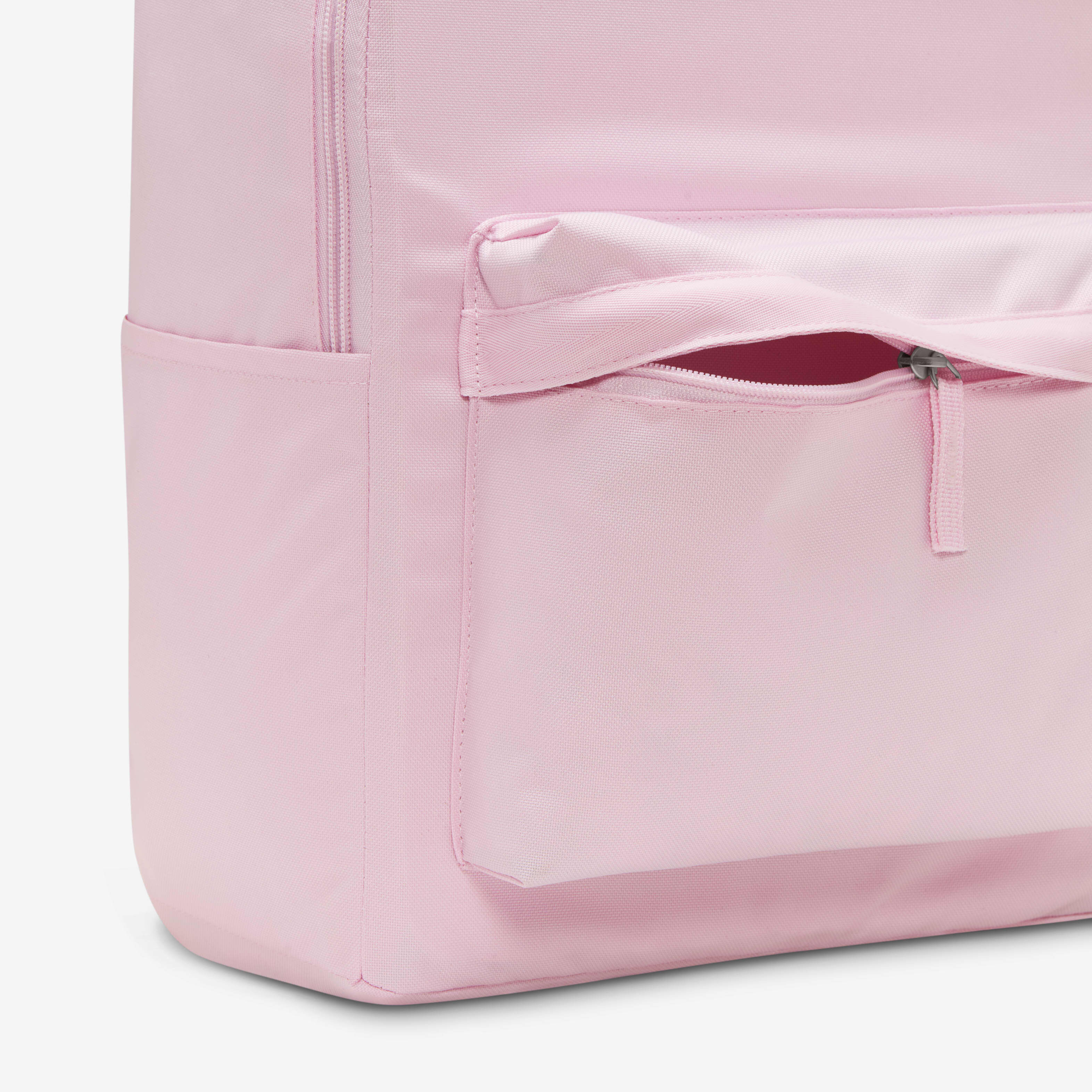 Nike Heritage image number 5