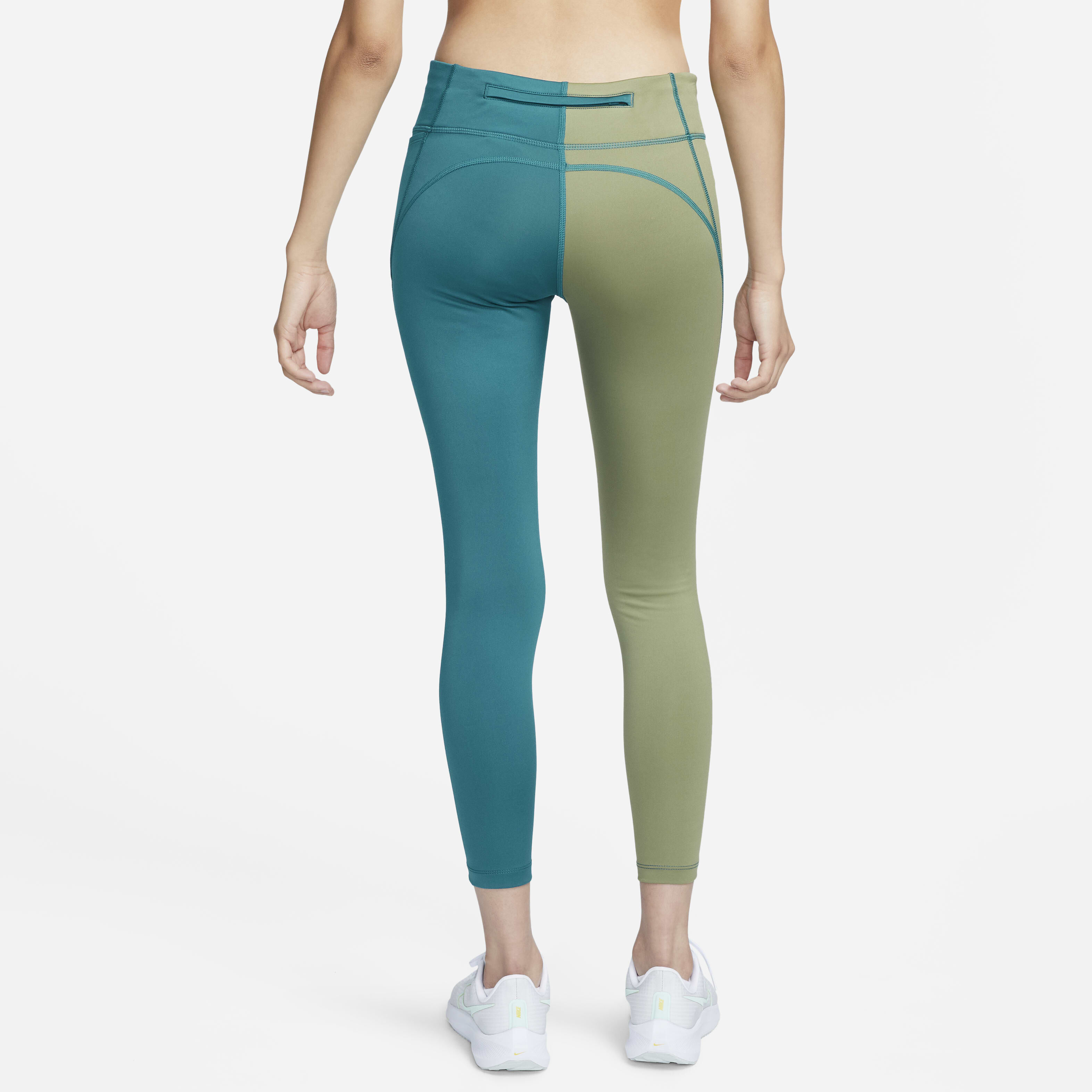 Nike Fast image number 1