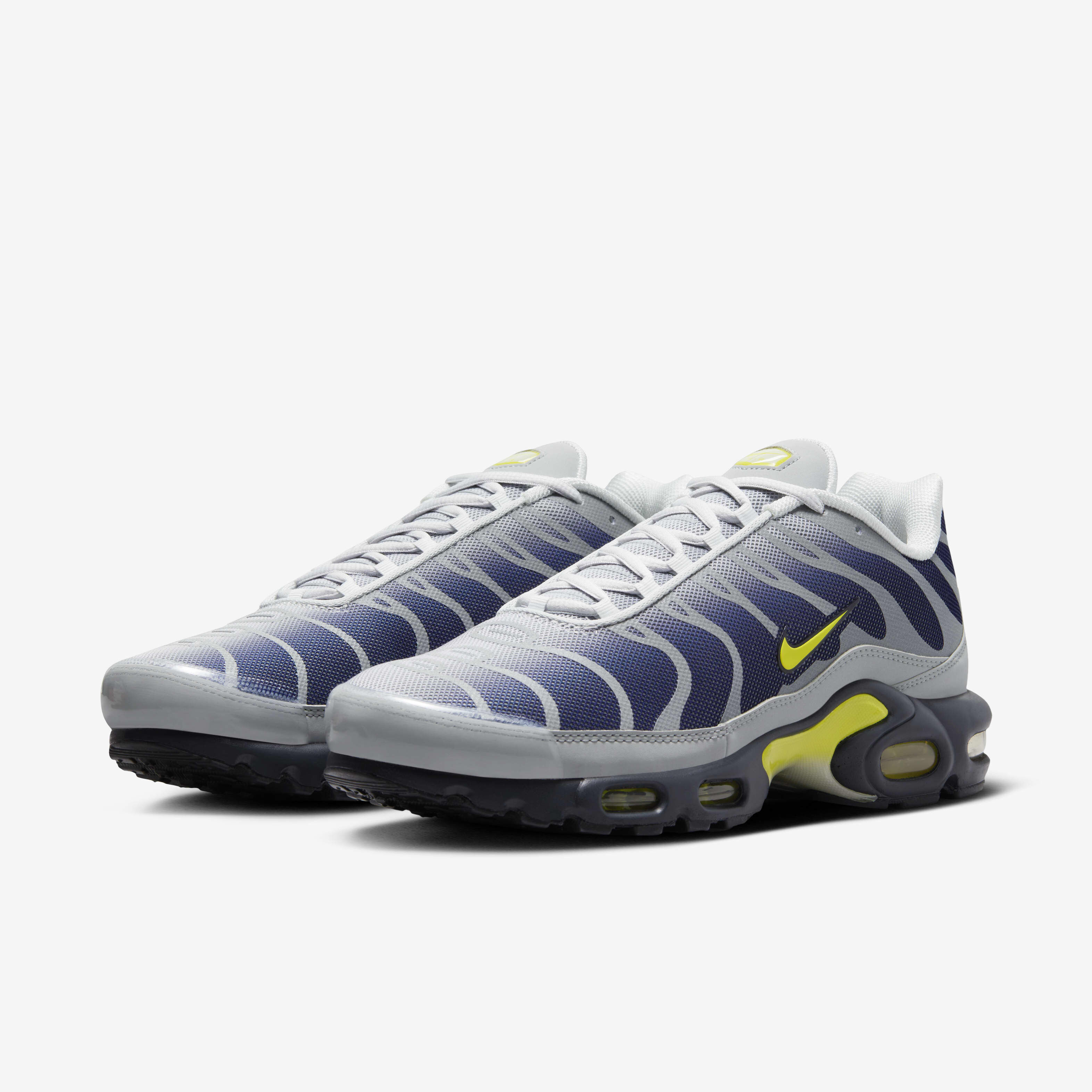 Nike tn blue and yellow store