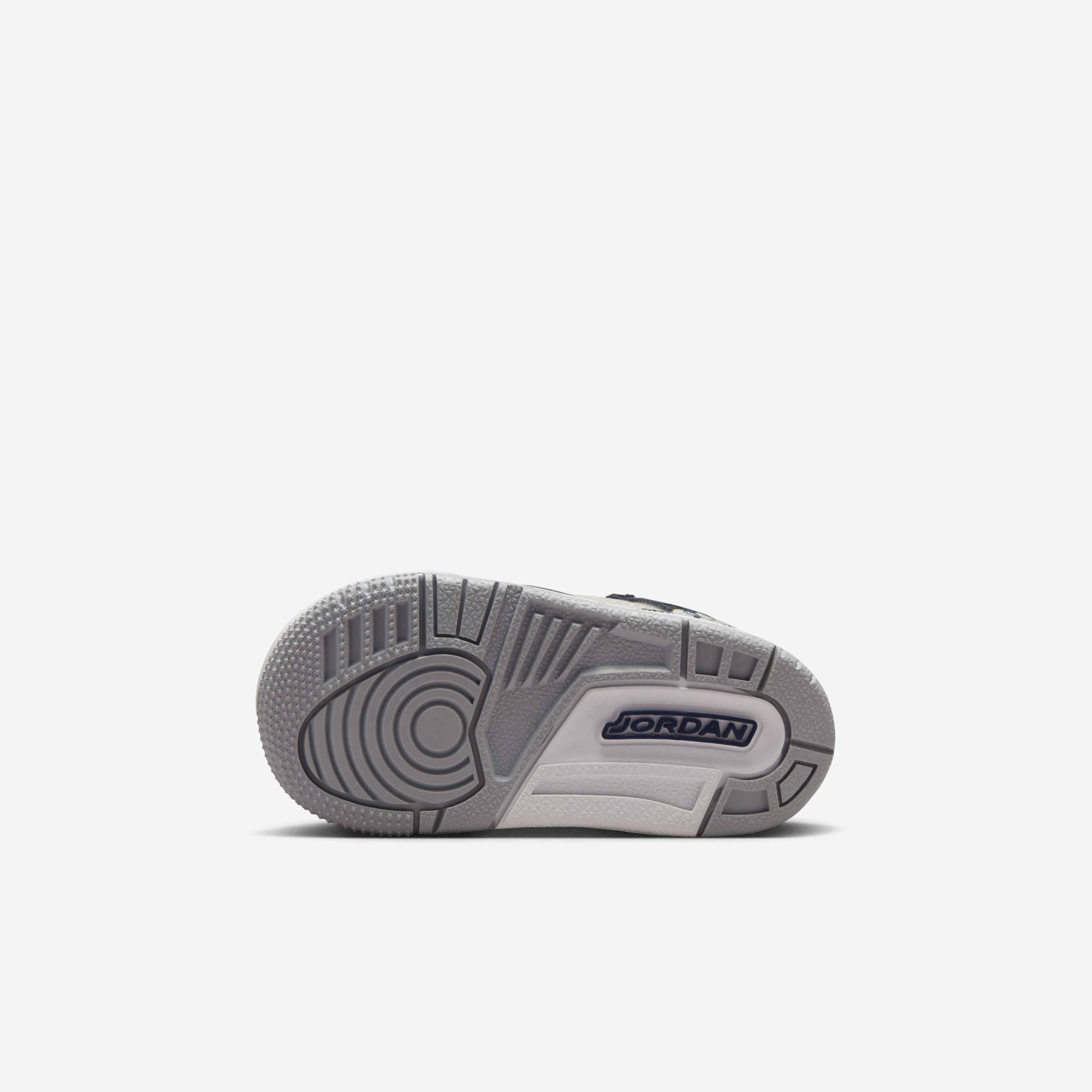 Jordan Spizike Low image number 1