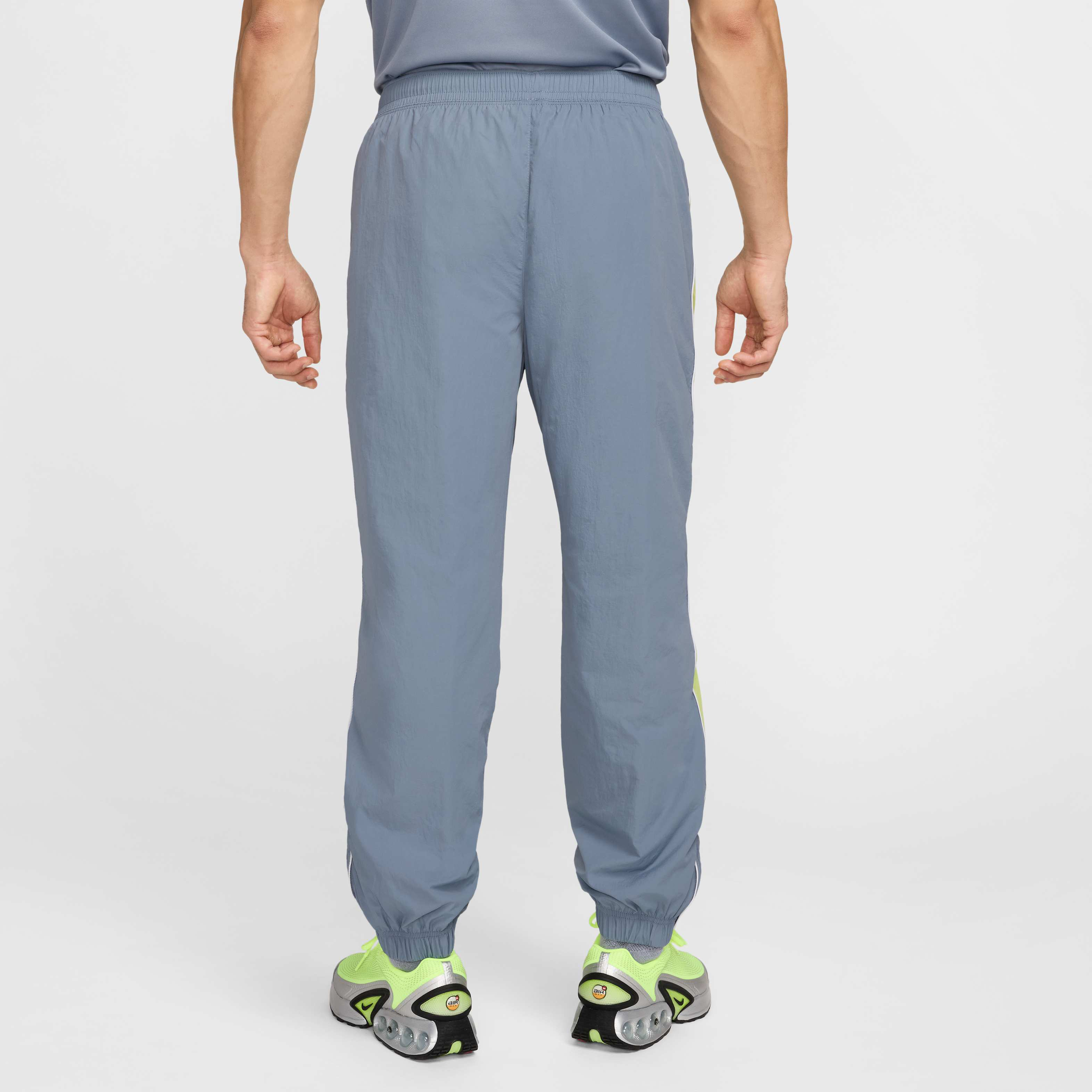 نايكي سبورتسوير image number 1