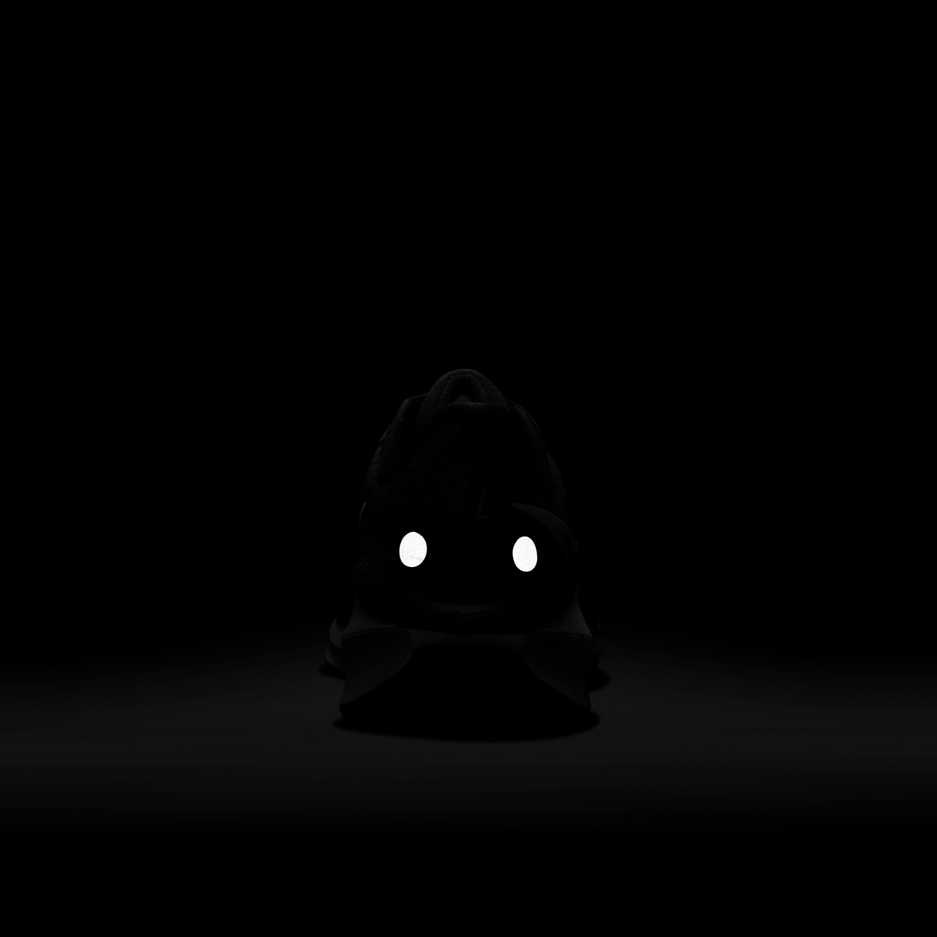 نايكي فوميرو 17 image number 9