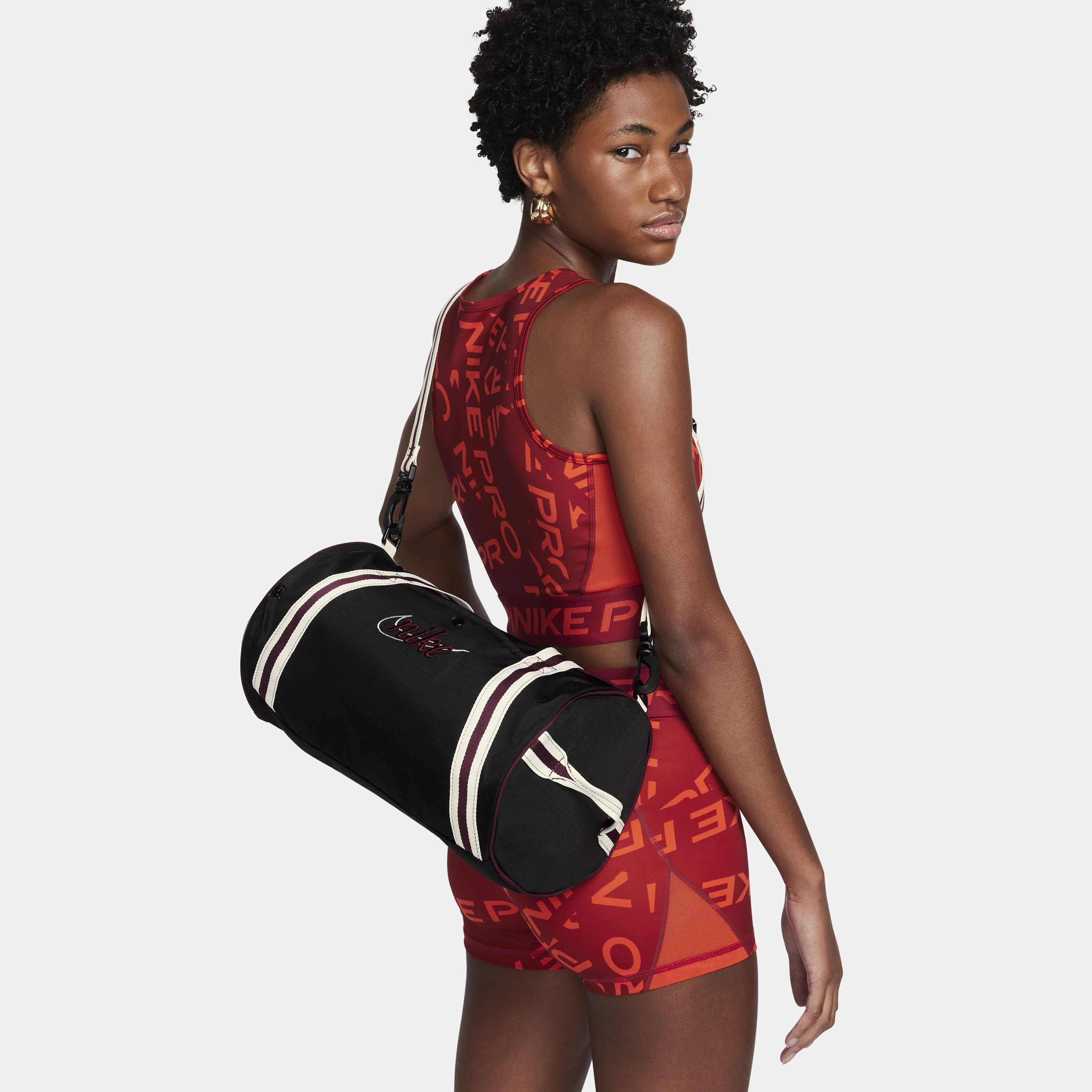 Nike Heritage image number 0