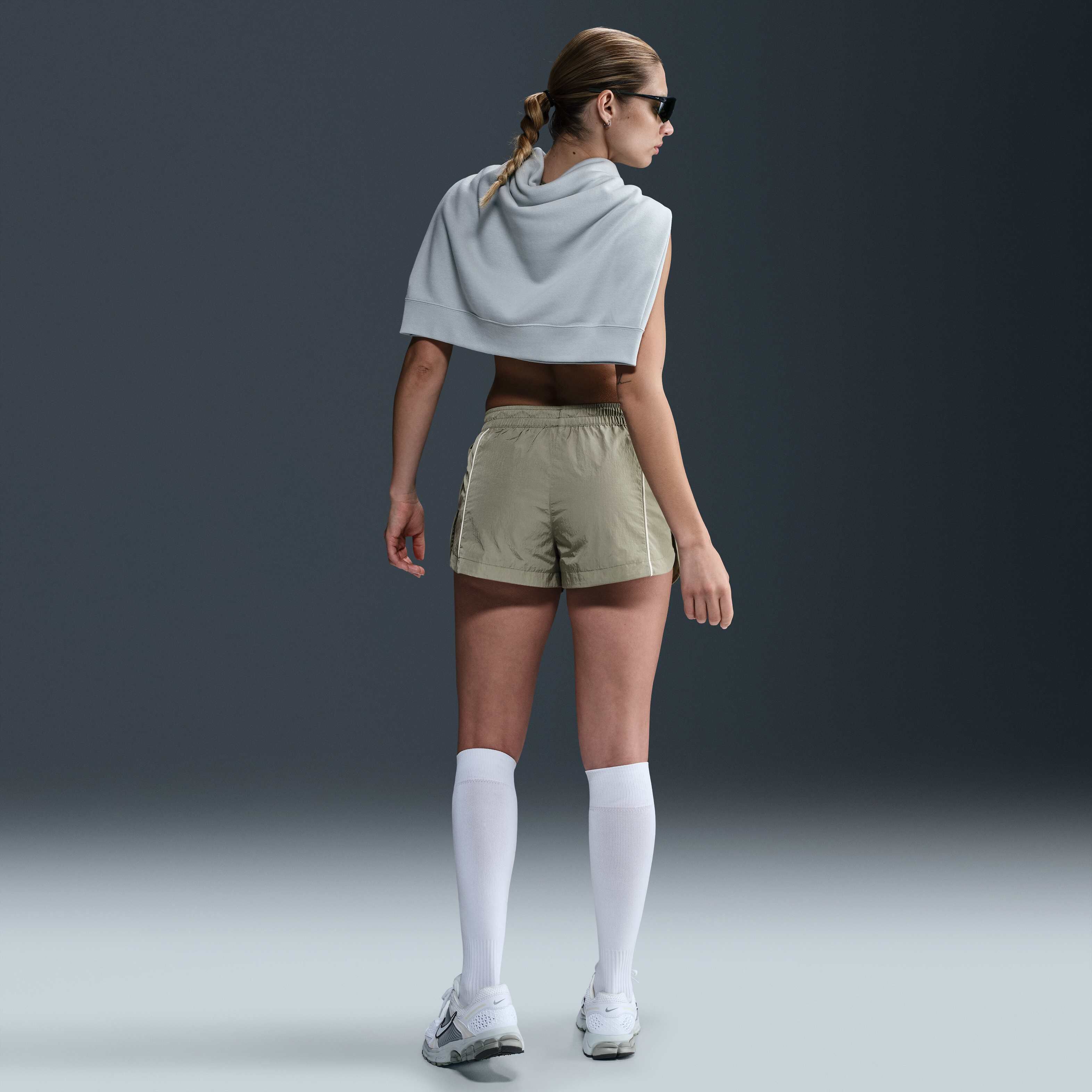 Nike Windrunner image number 3