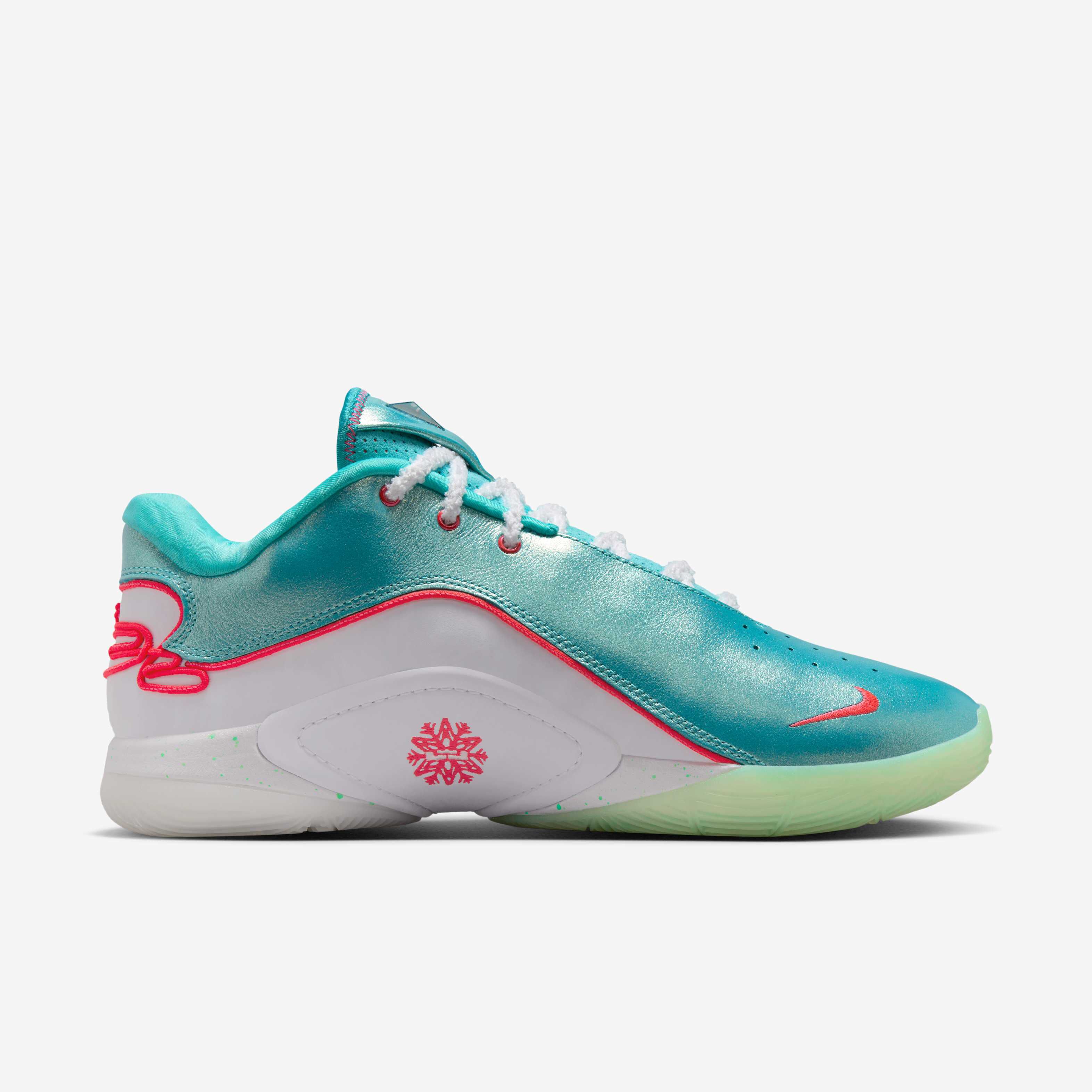 LeBron XXII 'Limelight' image number 2