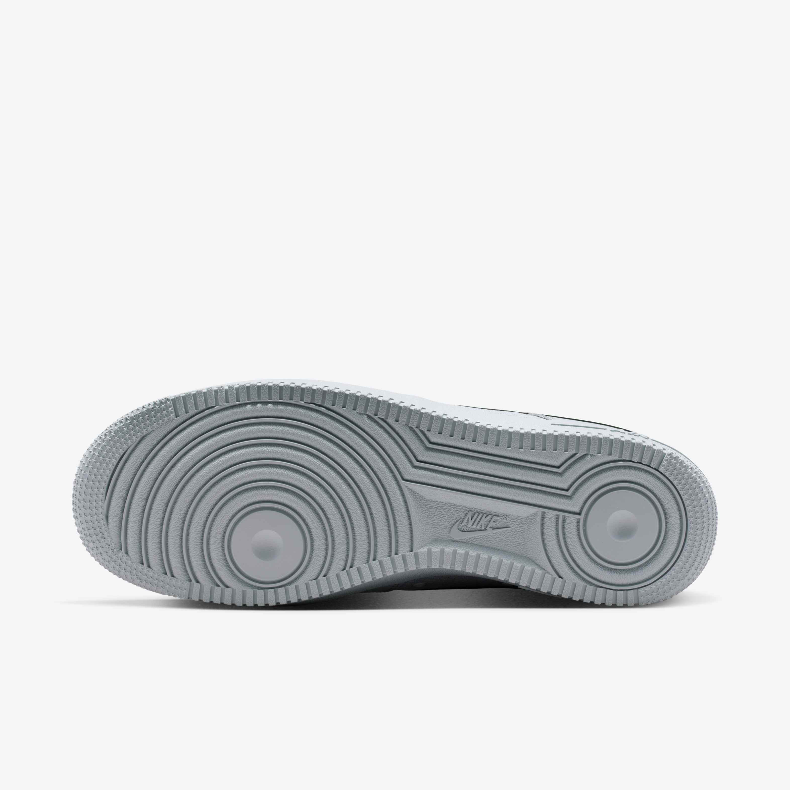 Nike Air Force 1 '07 LV8 image number 1