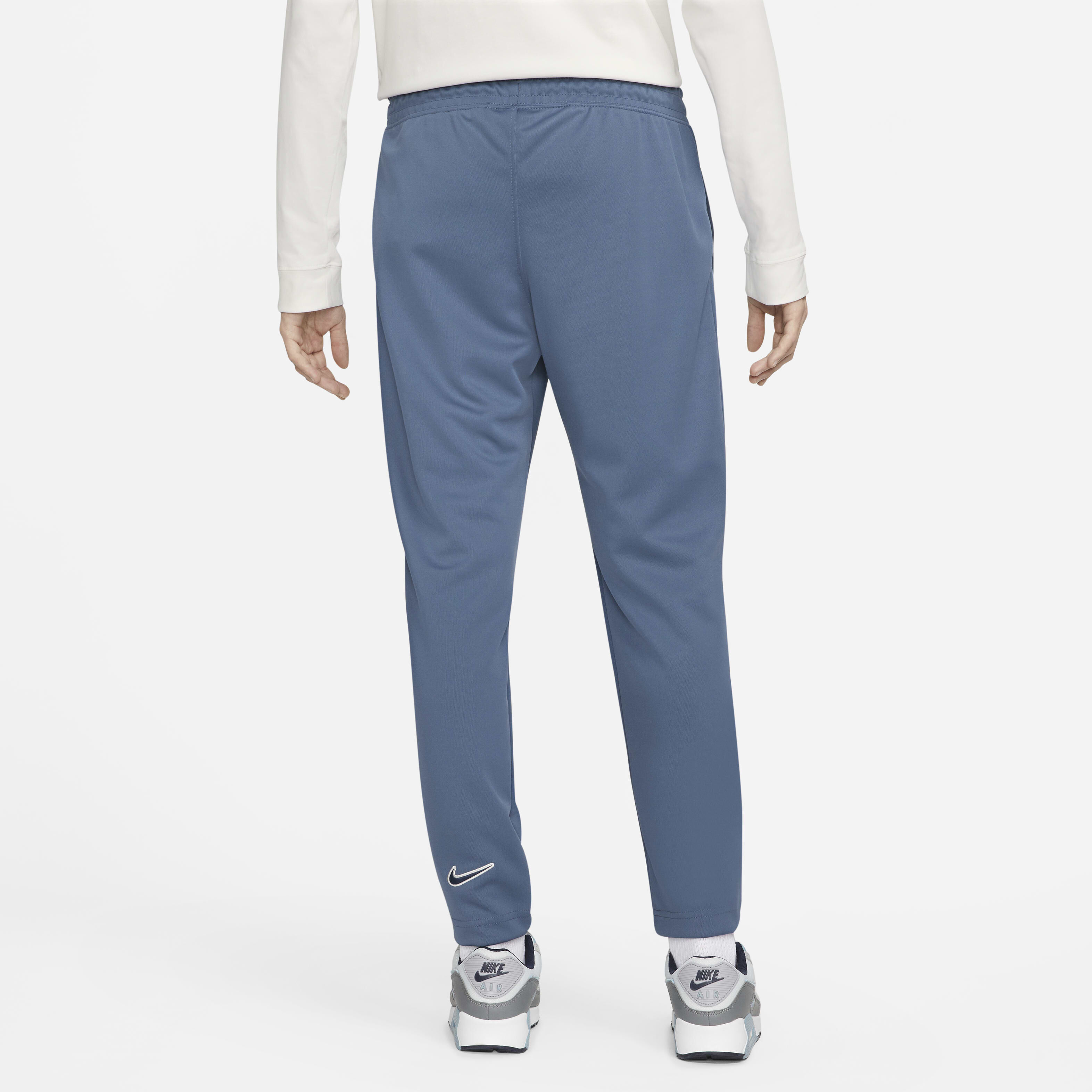 Nike npc joggers hotsell