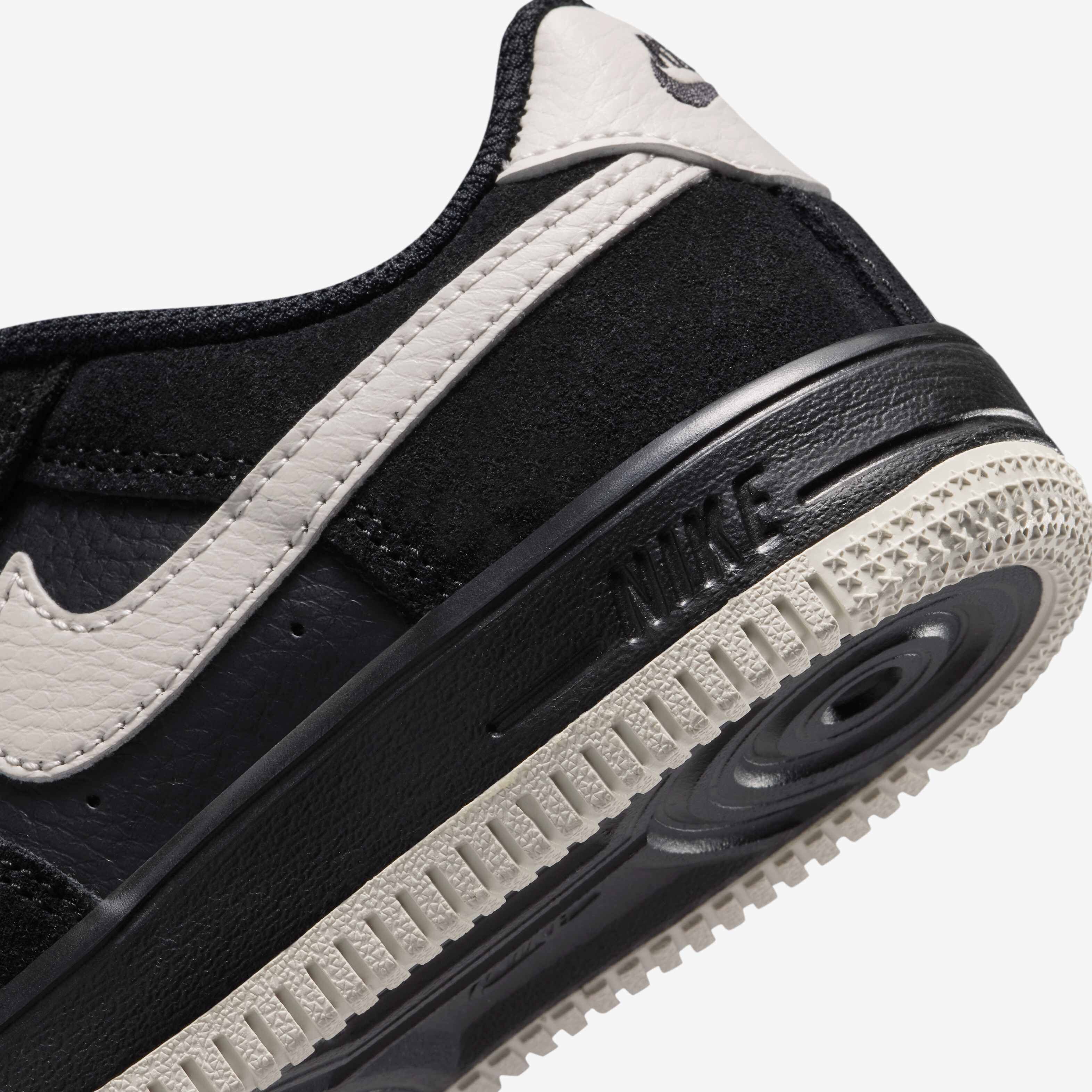 Nike Force 1 Low LV8 2 image number 7