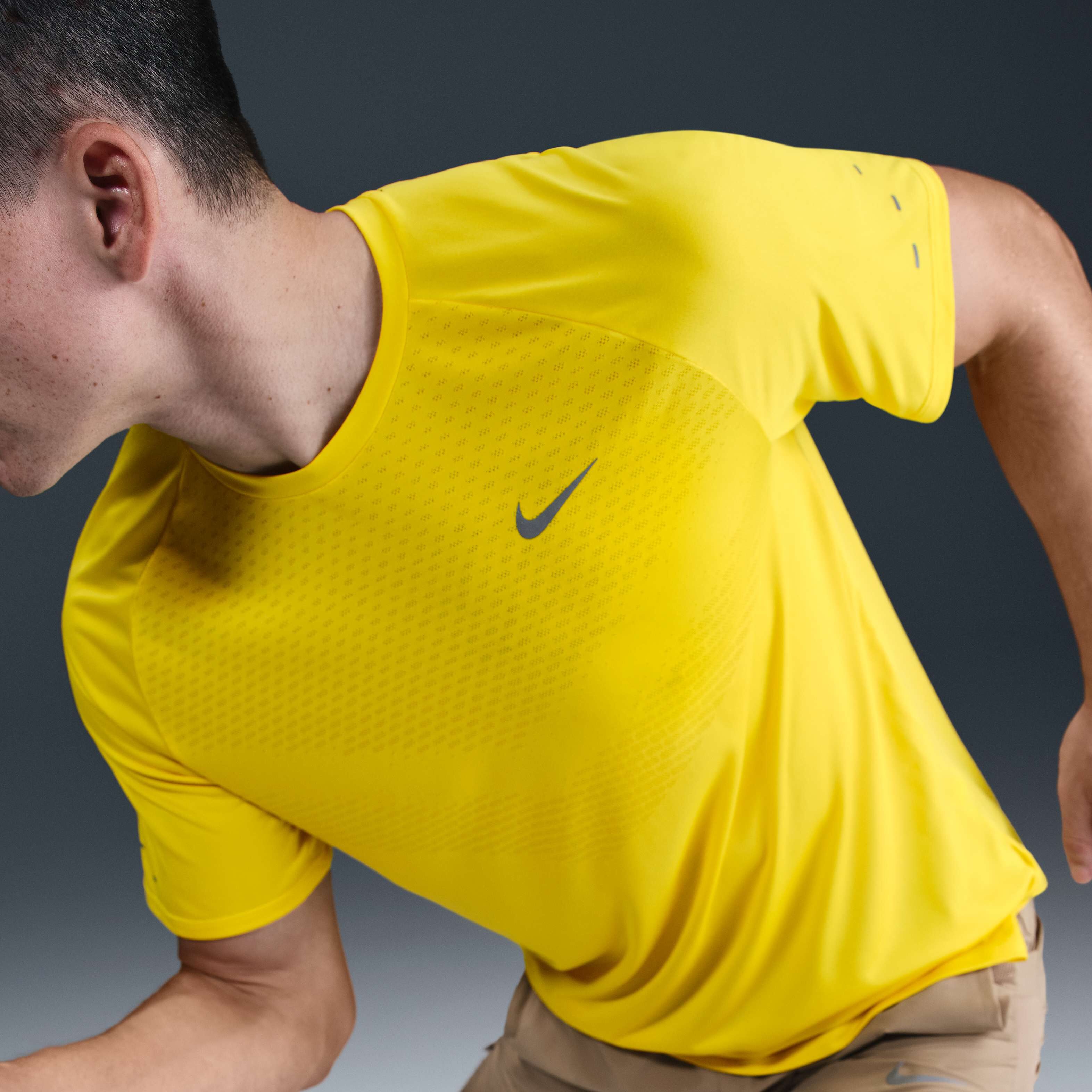 Nike Stride image number 2