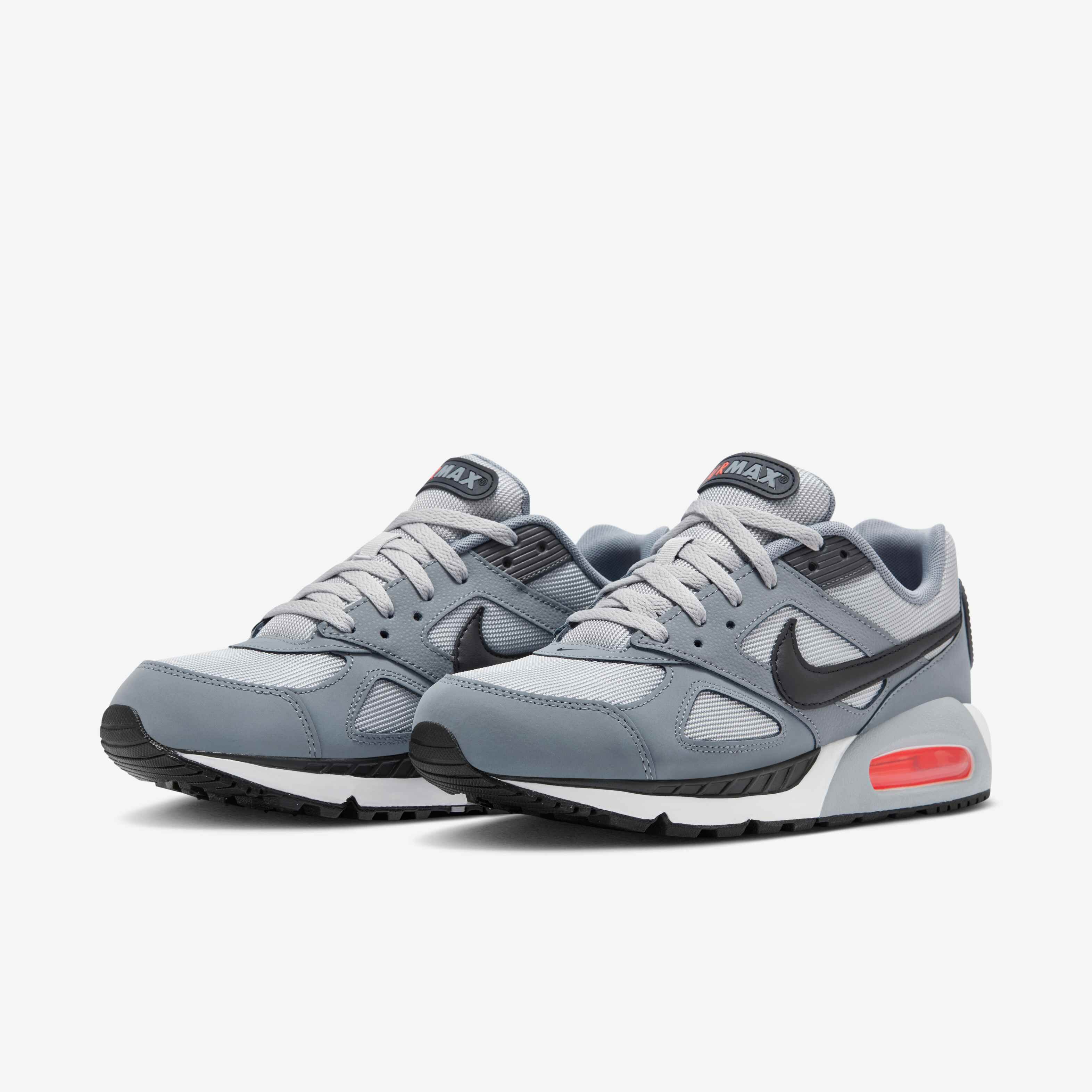 Nike Air Max IVO image number 4
