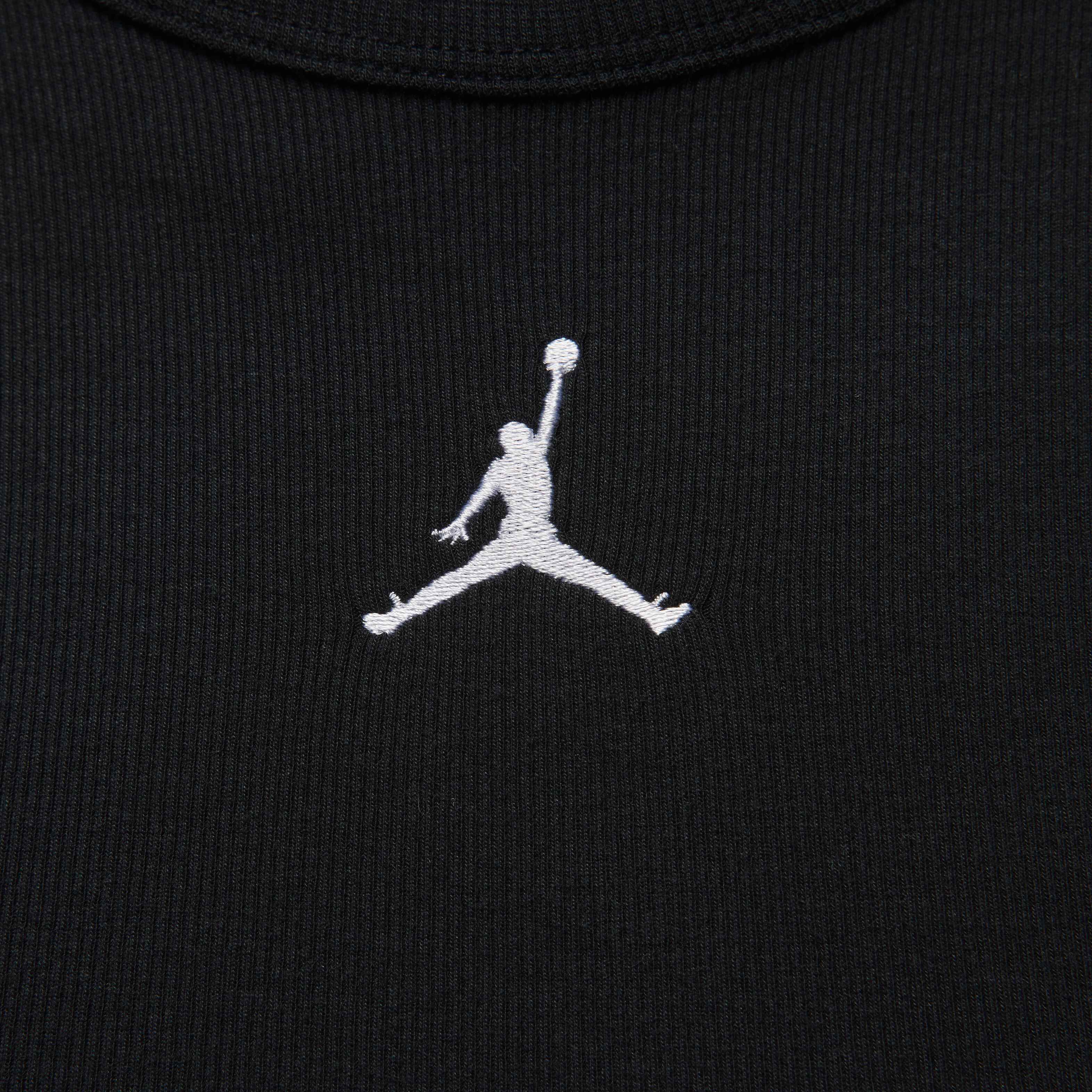Jordan Essentials image number 3