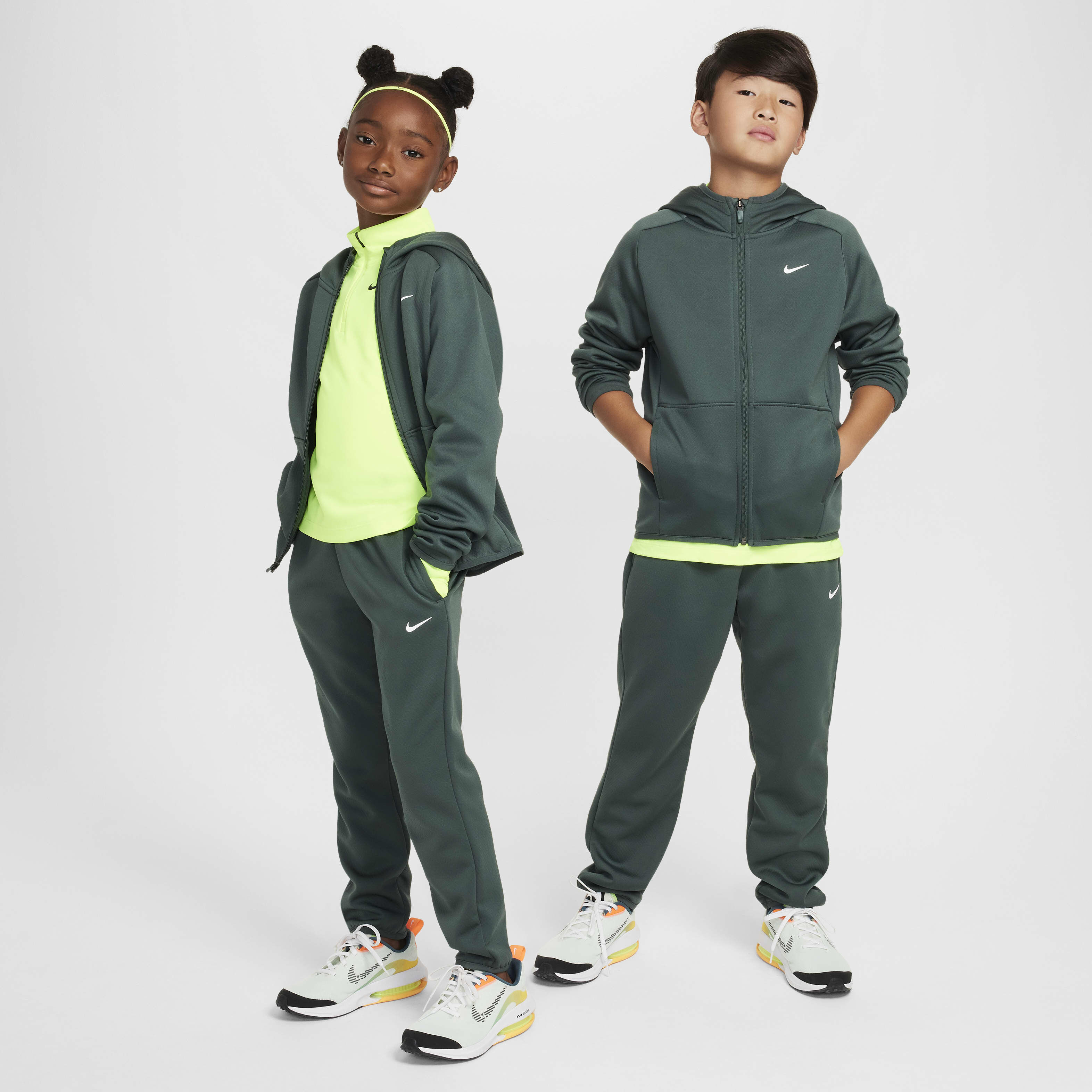 Nike image number 5