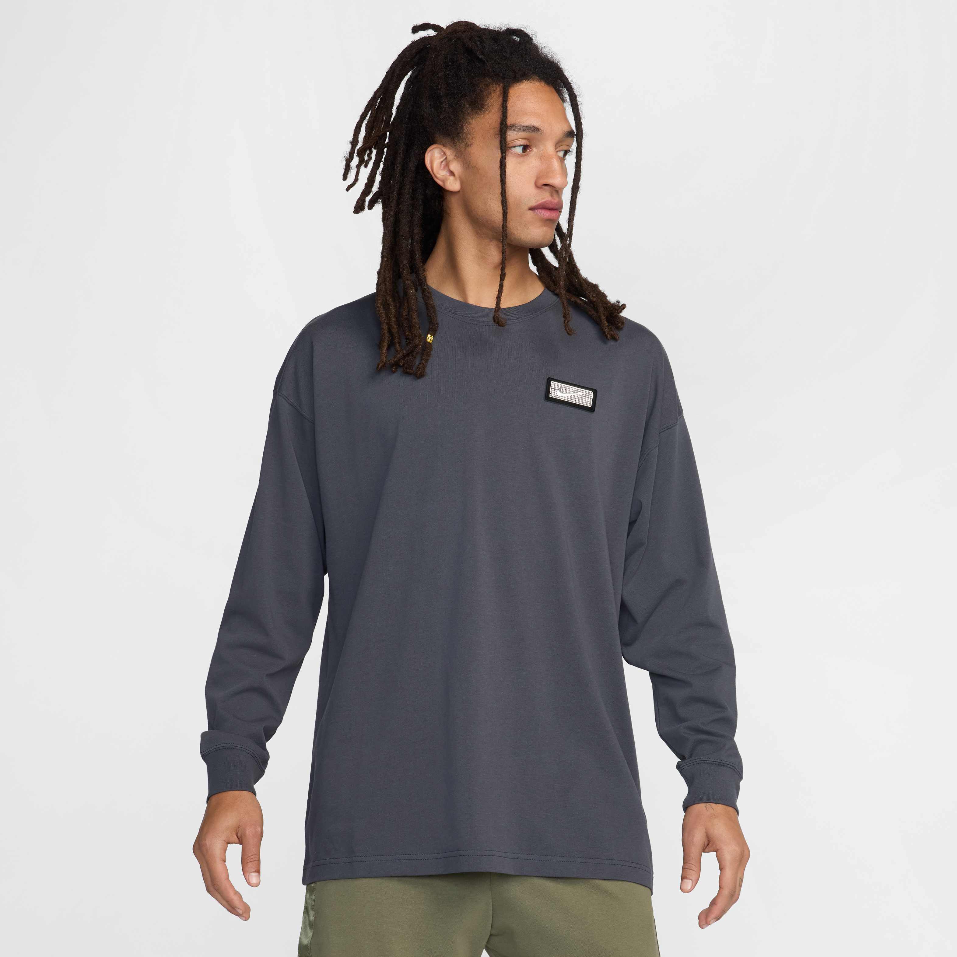 Devin Booker image number 1