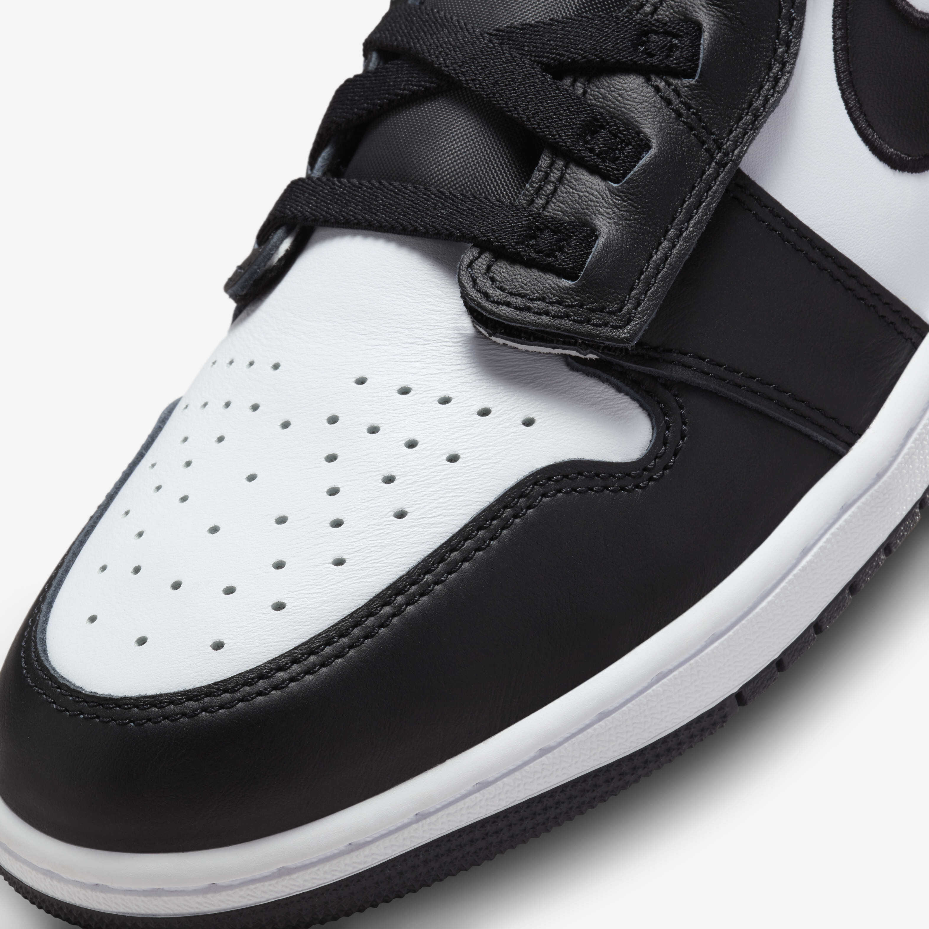 シューズ(男性用) NIKE AIR JORDAN 1 HI FLYEASE BLACK WHITE Nike Air Jordan 1 Hi Flyease Panda Mens Sz 10.5 Black White