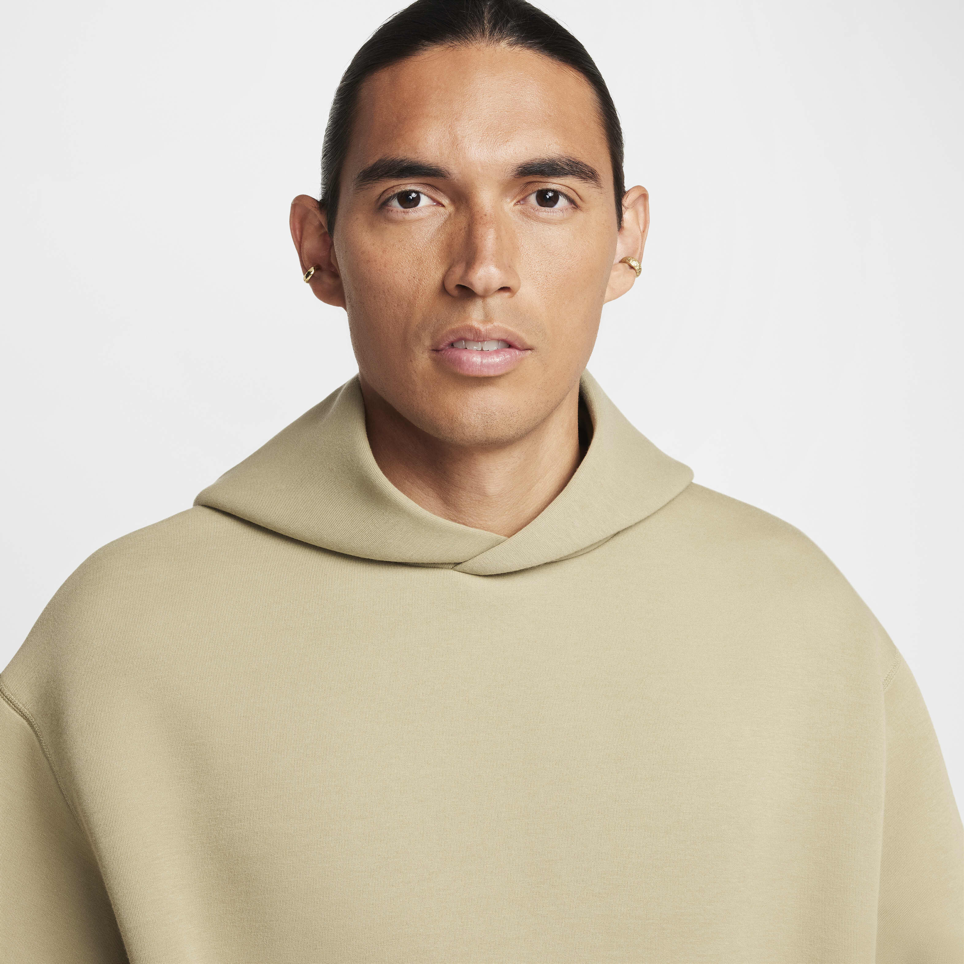 Nike Tech Reimagined image number 2