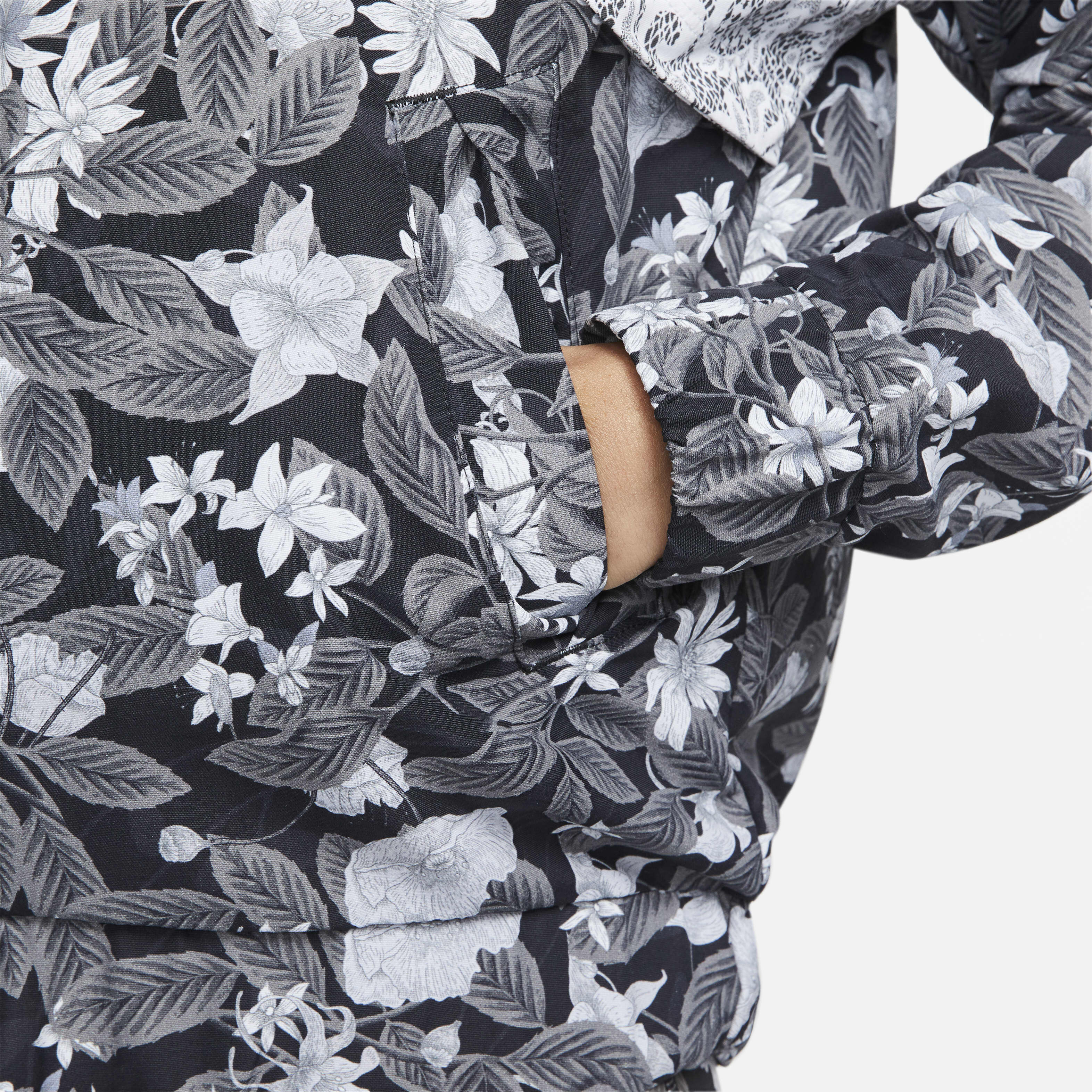 Serena Williams Design Crew image number 3