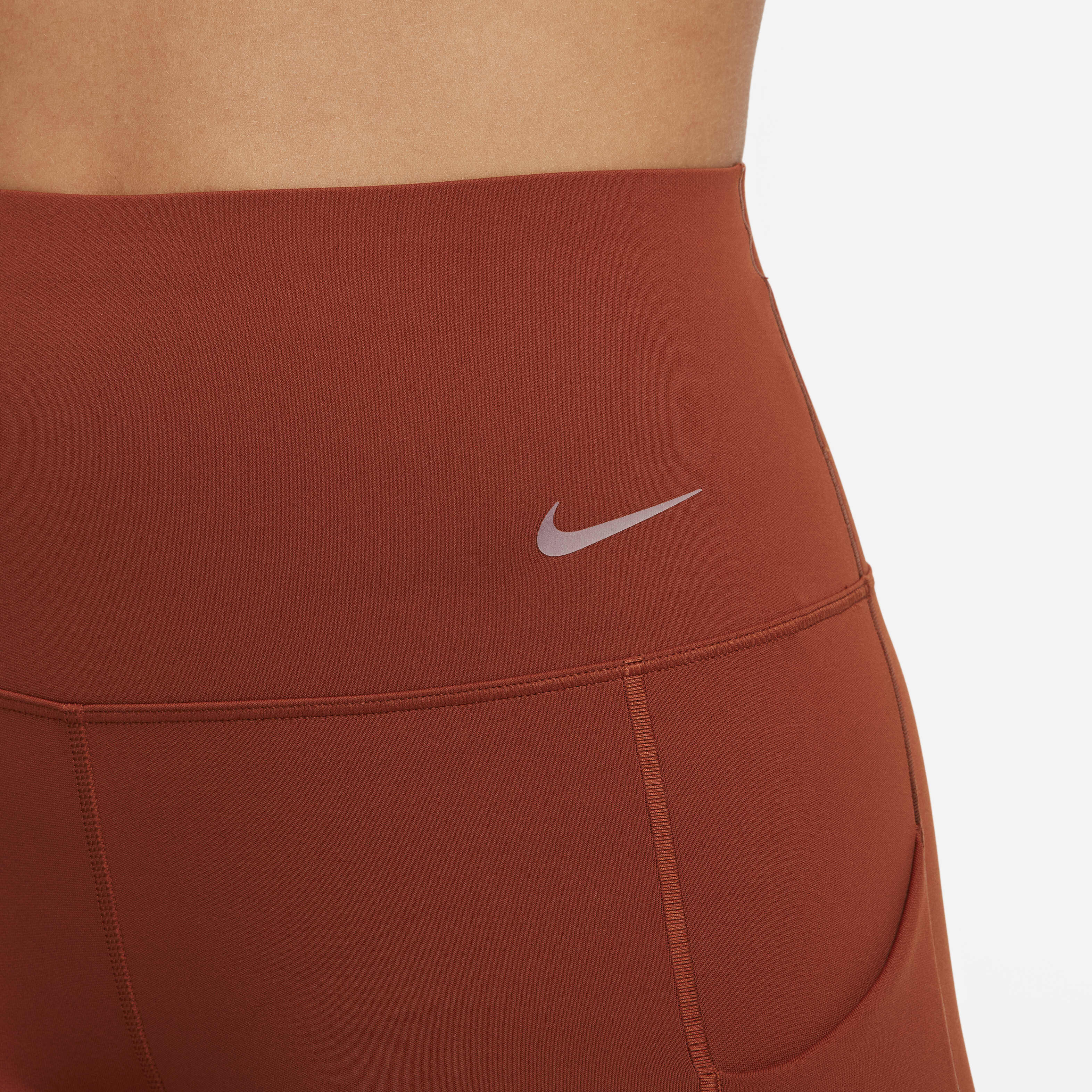 Nike Universa image number 4