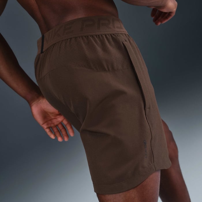 Nike Pro Training image number 2 Nike Pro Training image number 2