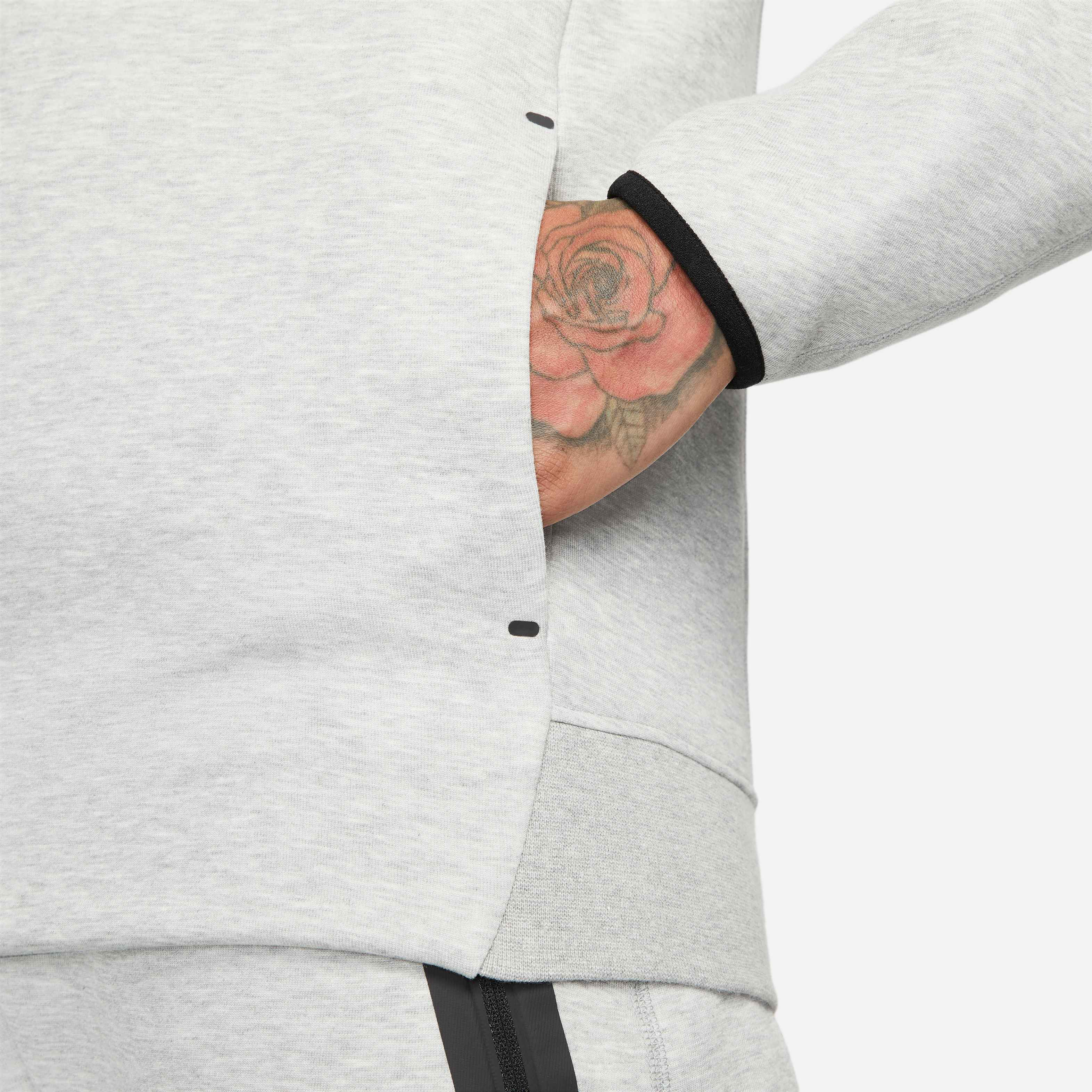Nike Sportswear Tech Fleece image number 3