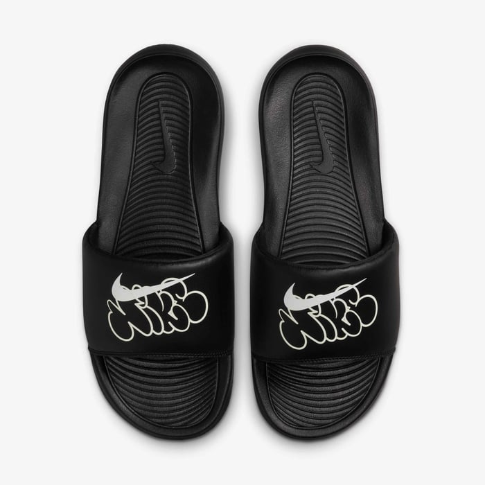 Nike Victori One image number 4 Nike Victori One image number 4