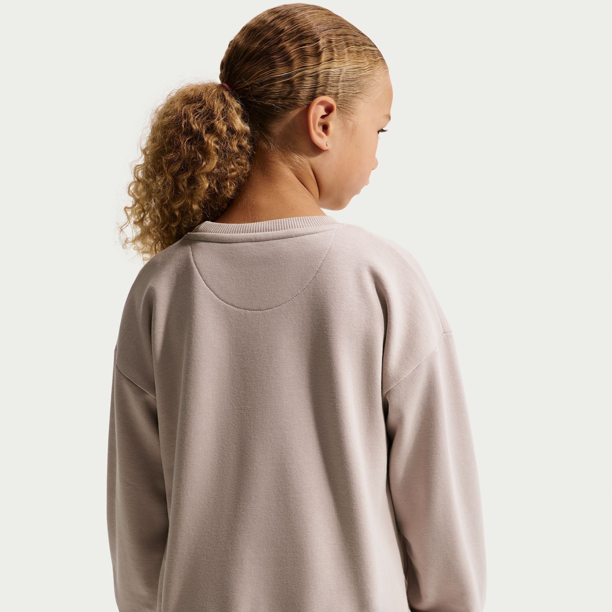 Nike image number 3