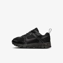 Nike Vomero 5