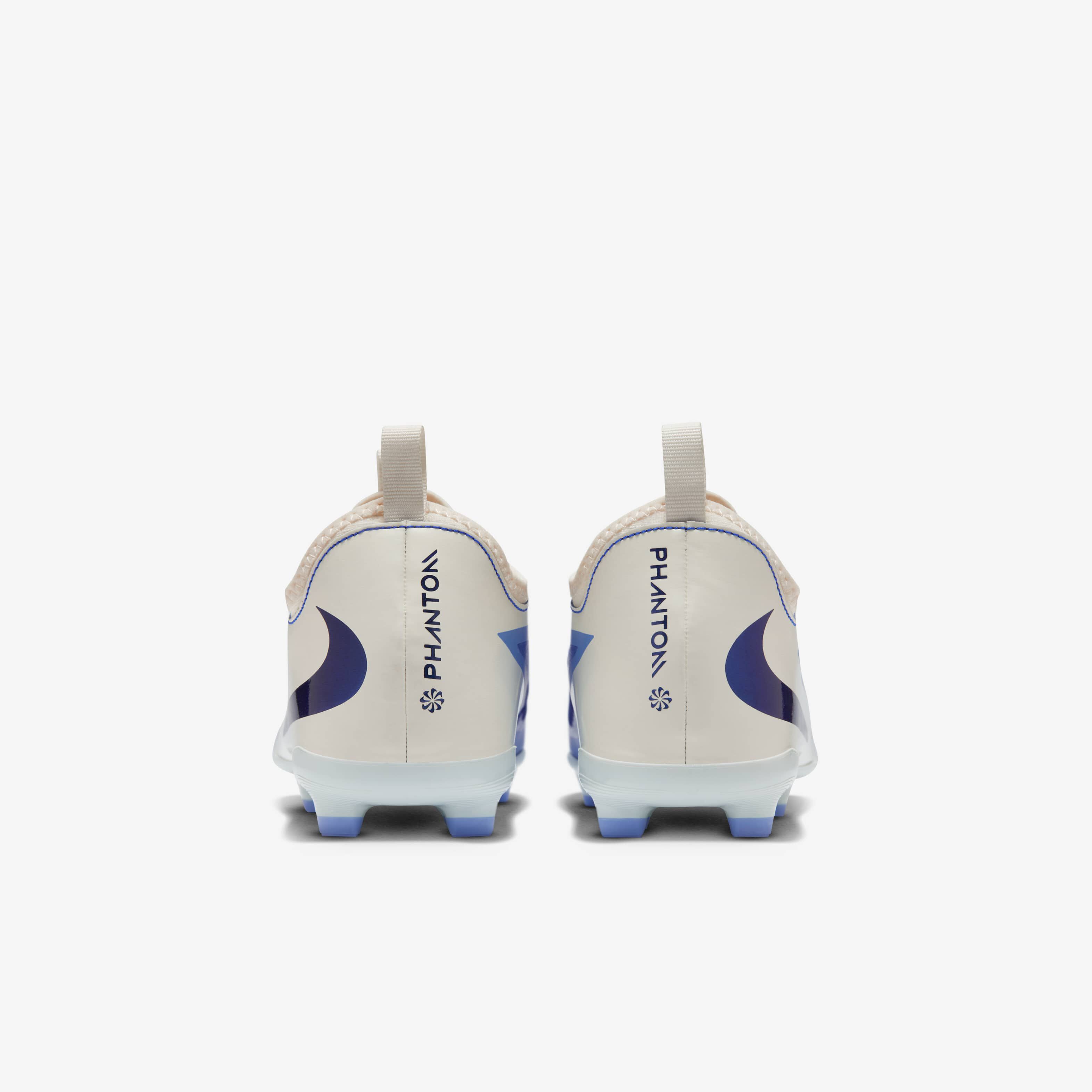 Nike Jr. Phantom 6 Low Academy LV8 image number 5