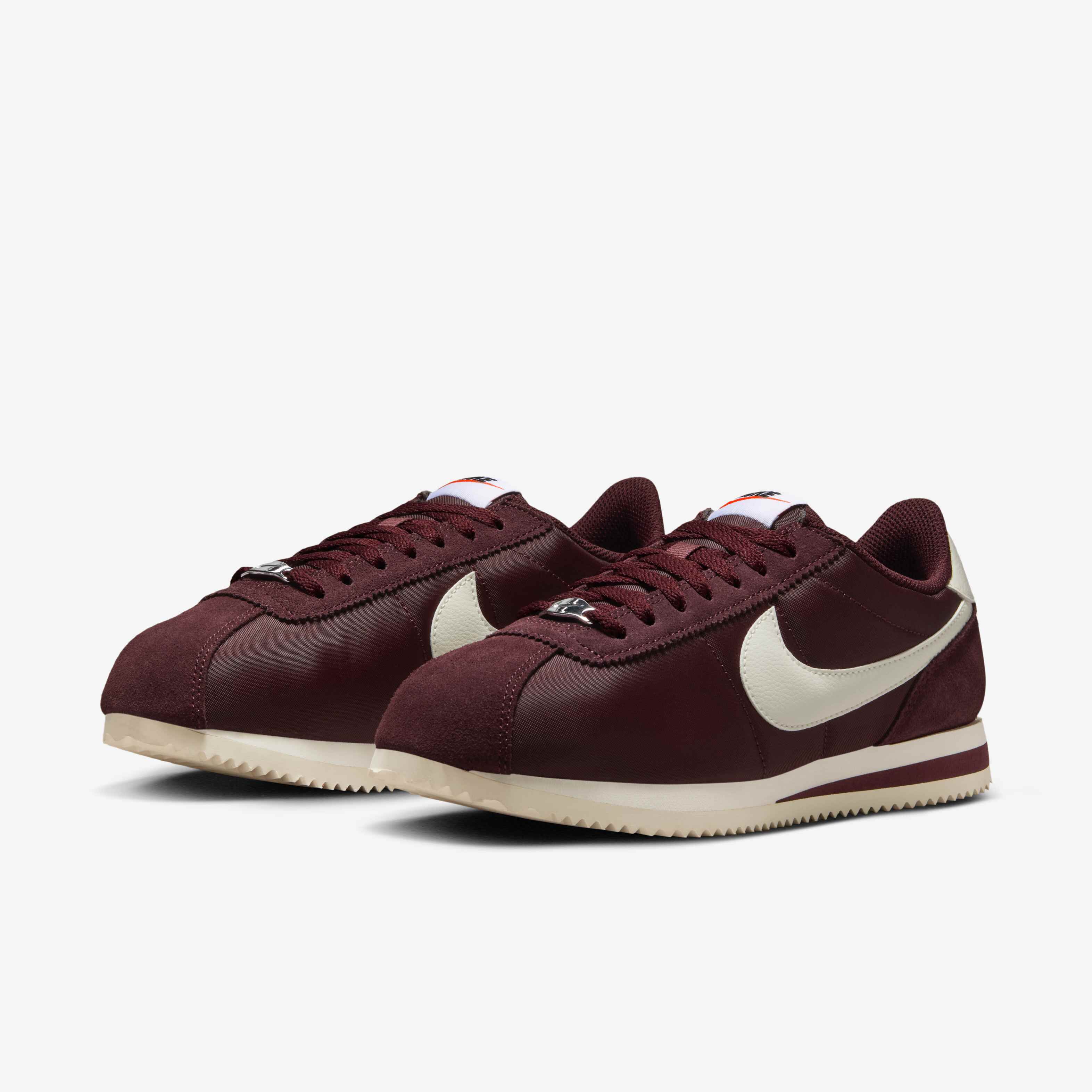 Nike Cortez Textile image number 4