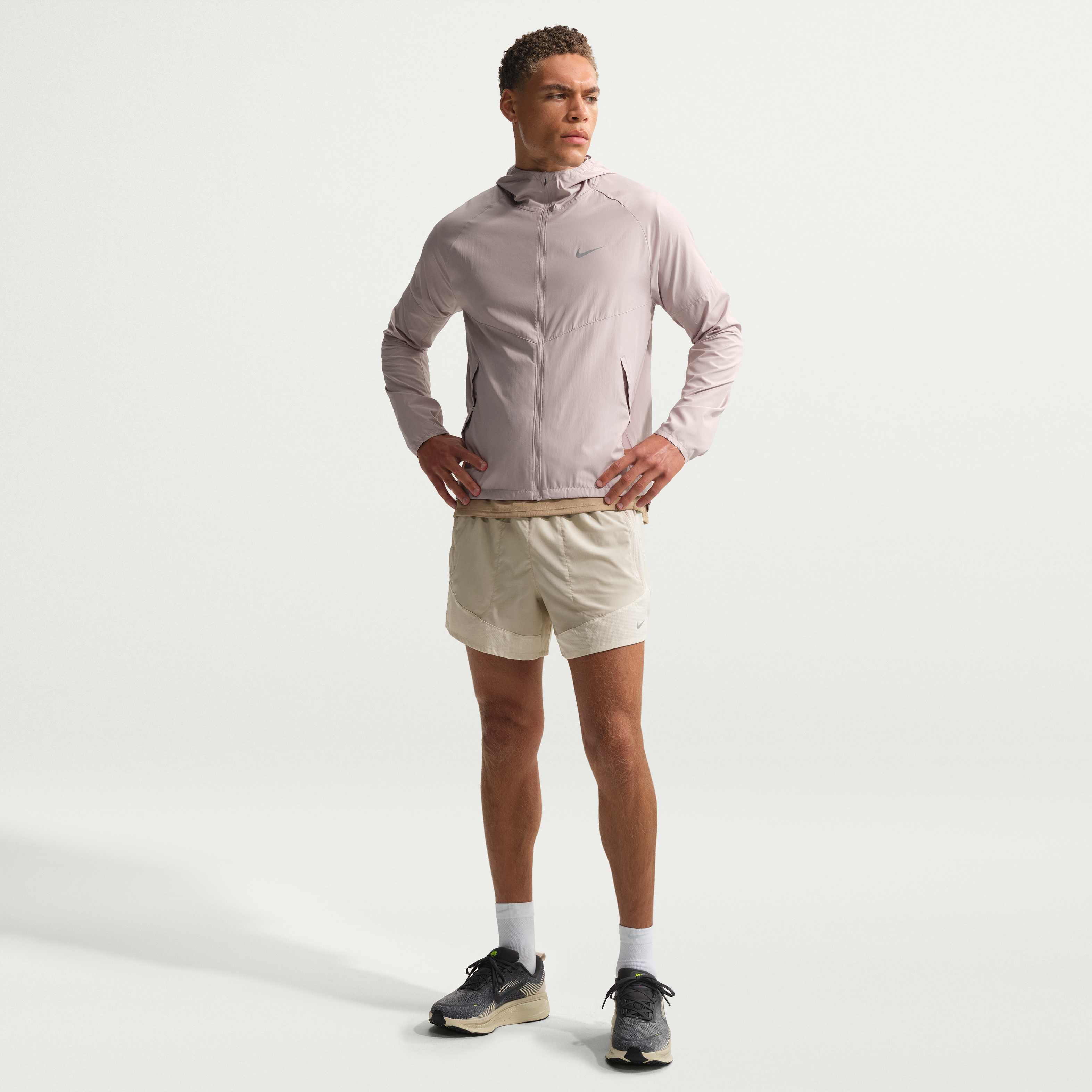 نايكي سترايد image number 0