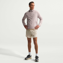 نايكي سترايد