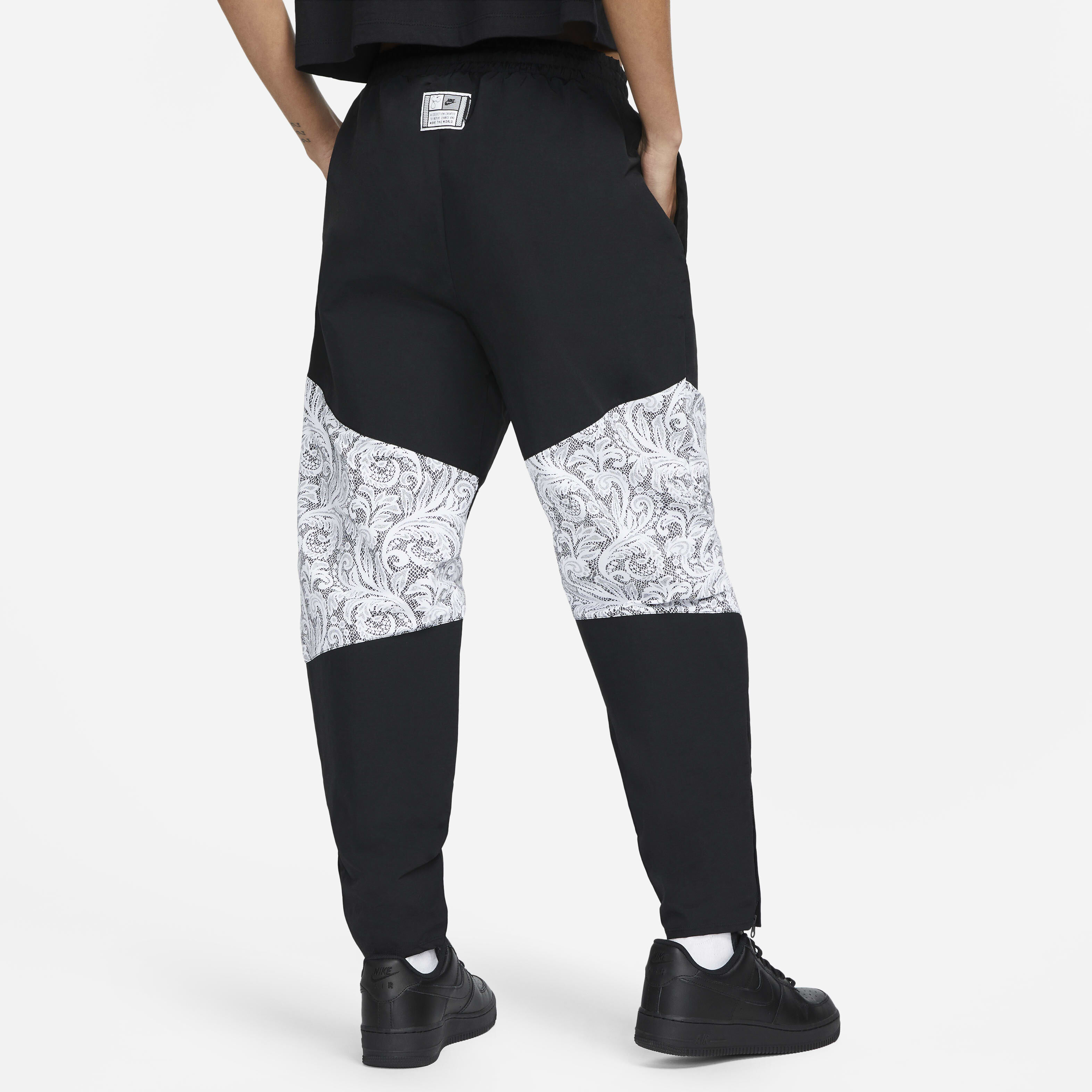 Serena Williams Design Crew image number 1